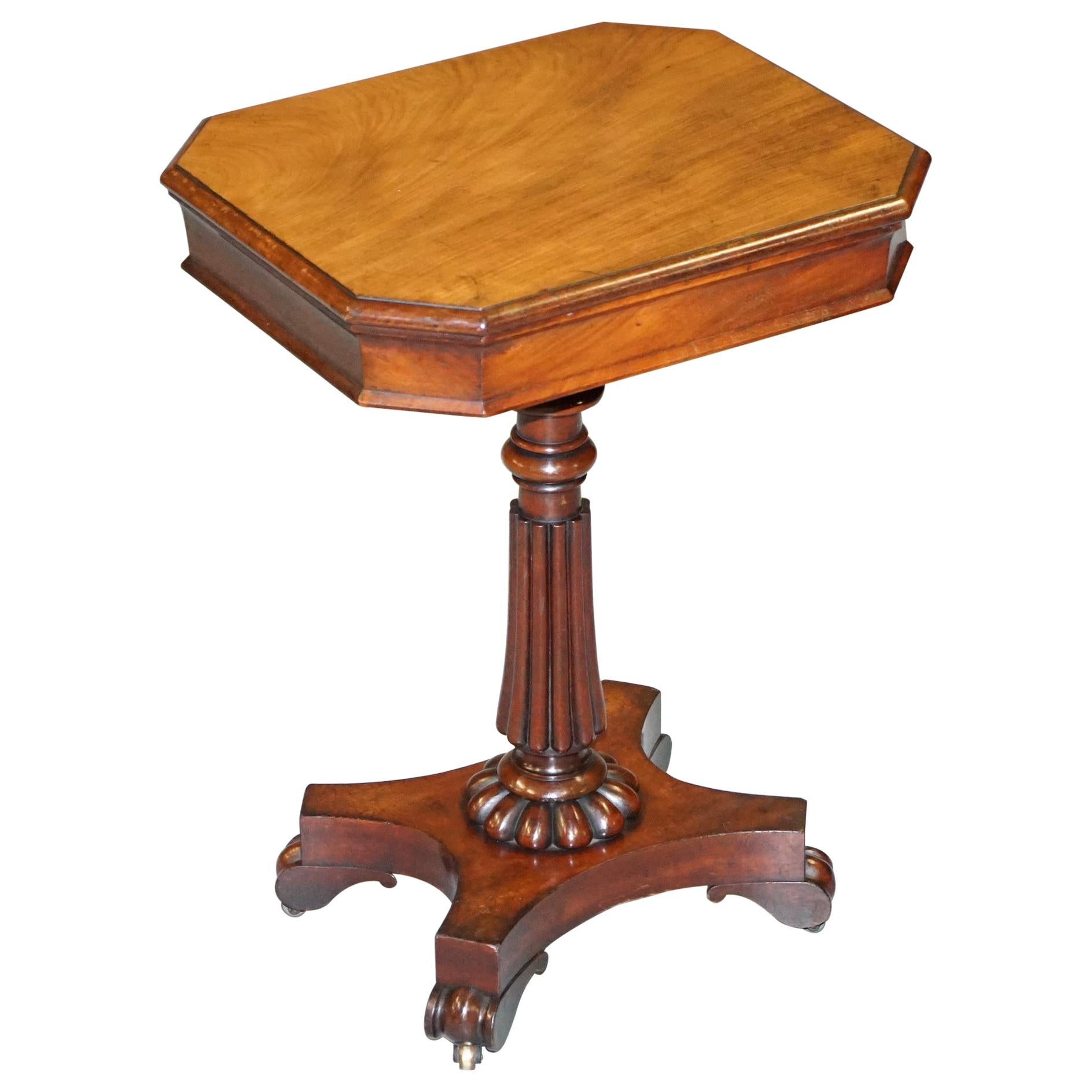 Sublime Antique William IV circa 1830 Flamed Hardwood Single Drawer Side Table For Sale