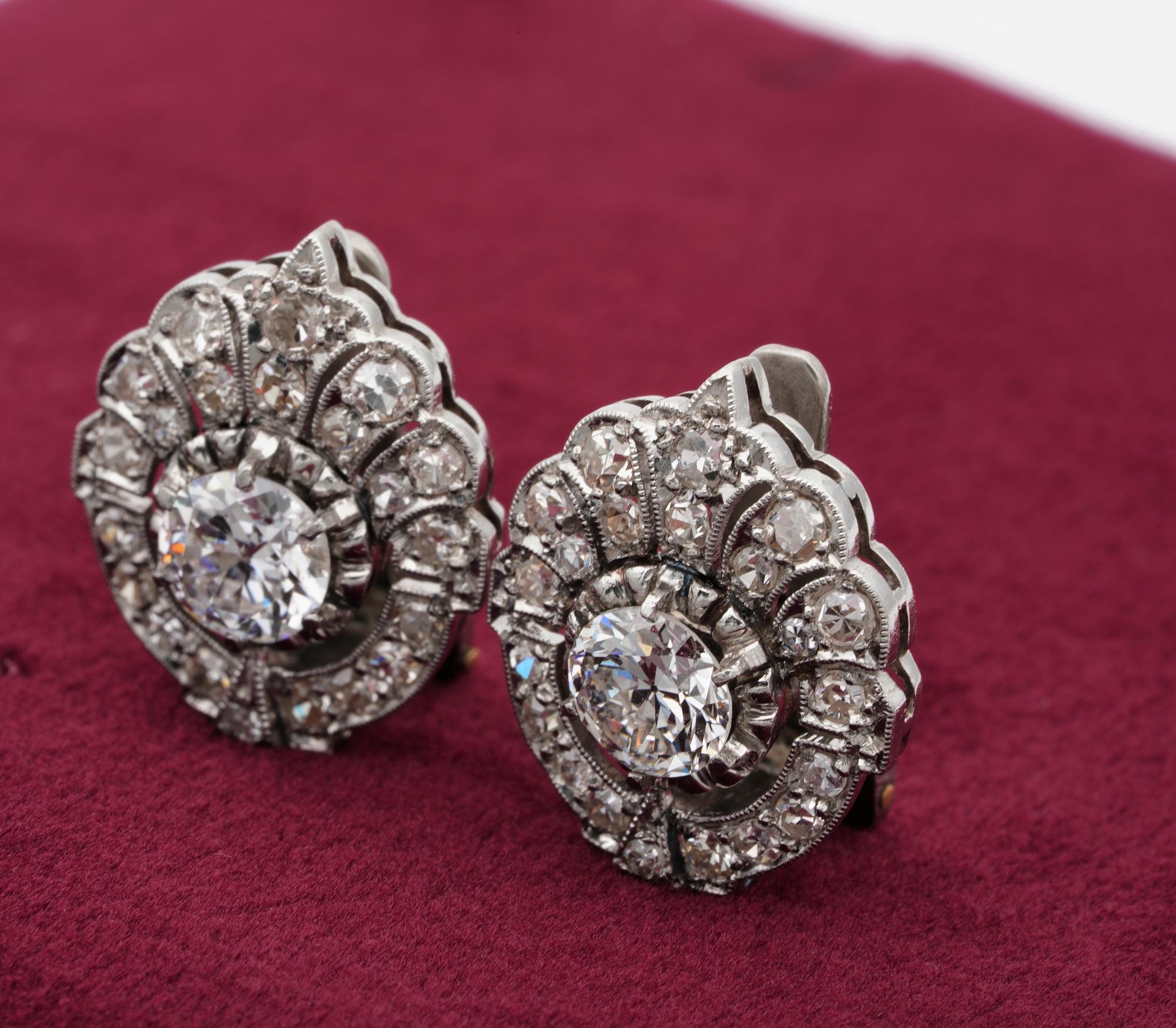 Sublime Art Deco 1.70 Carat Diamond TCW Clip-On Platinum Earrings 1