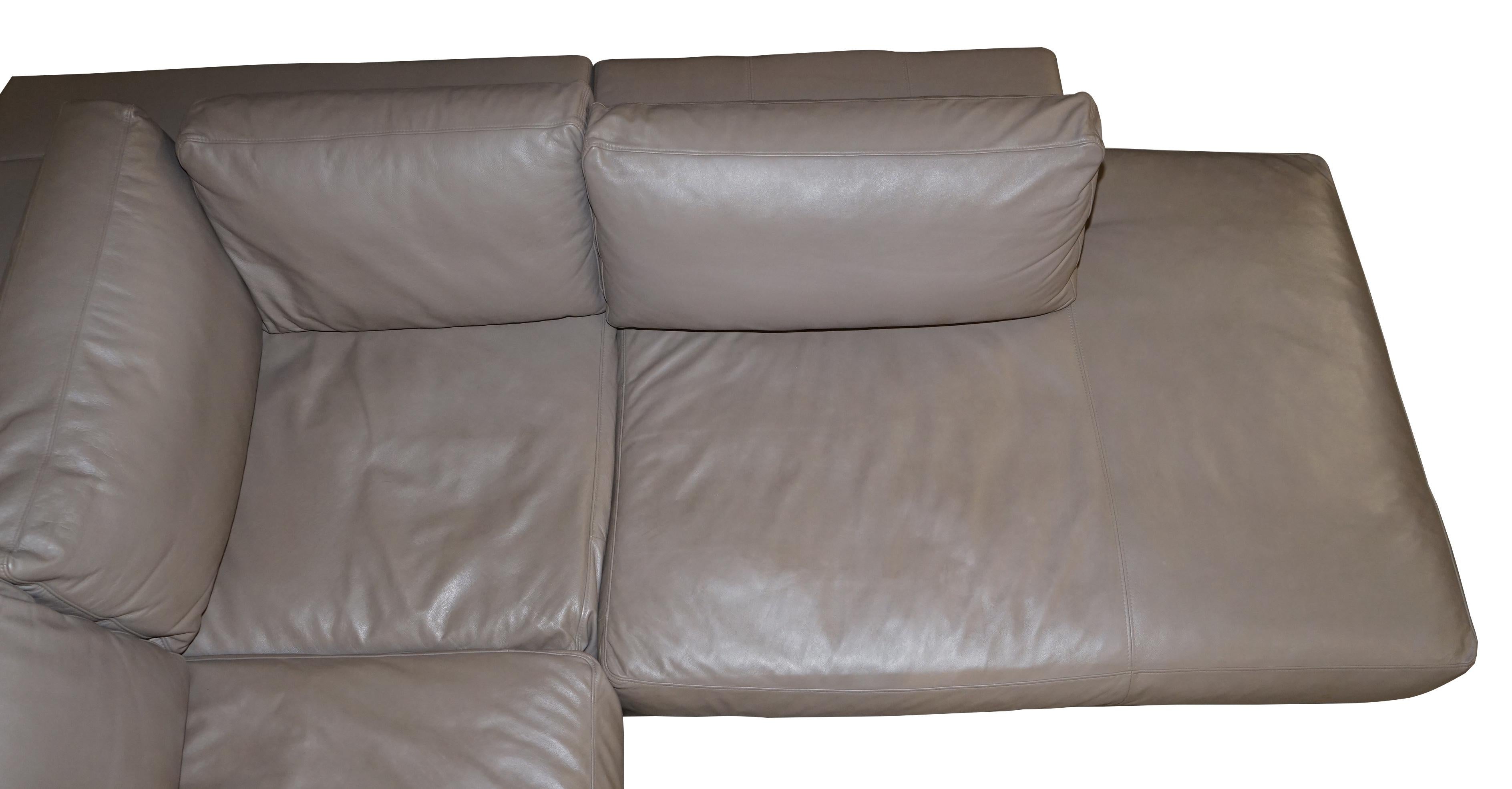 Danish Sublime Bo Concepts Cenova Grey Leather Corner Sofa Chaise Seats 5-6 For Sale