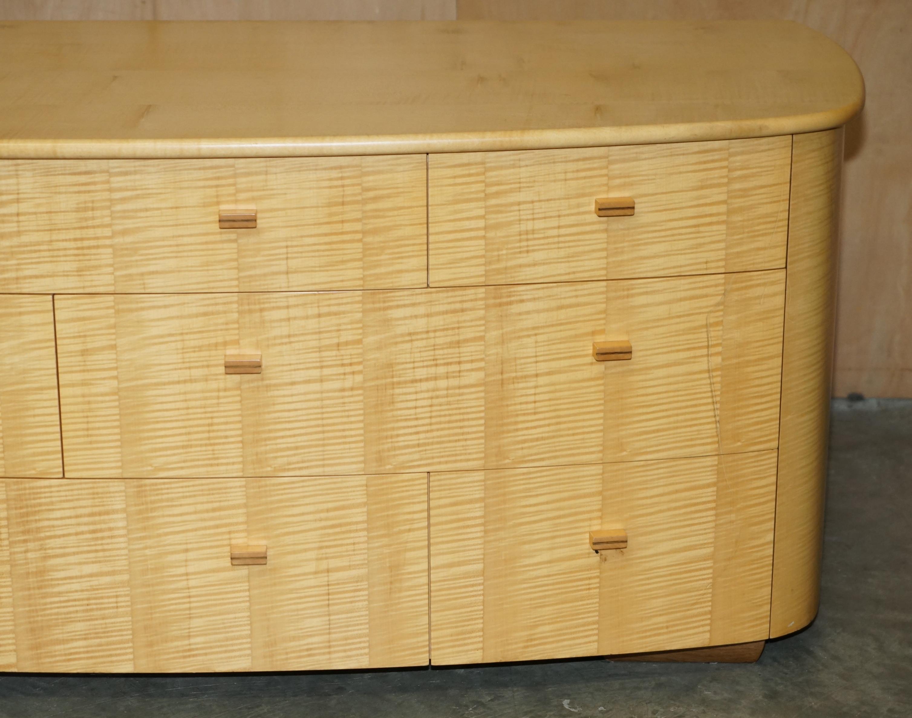 Hand-Crafted SUBLIME BOW FRONTED BAXTER & LEE SATIN BiRCH CHEST OF DRAWERS SIDEBOARD PART SET For Sale