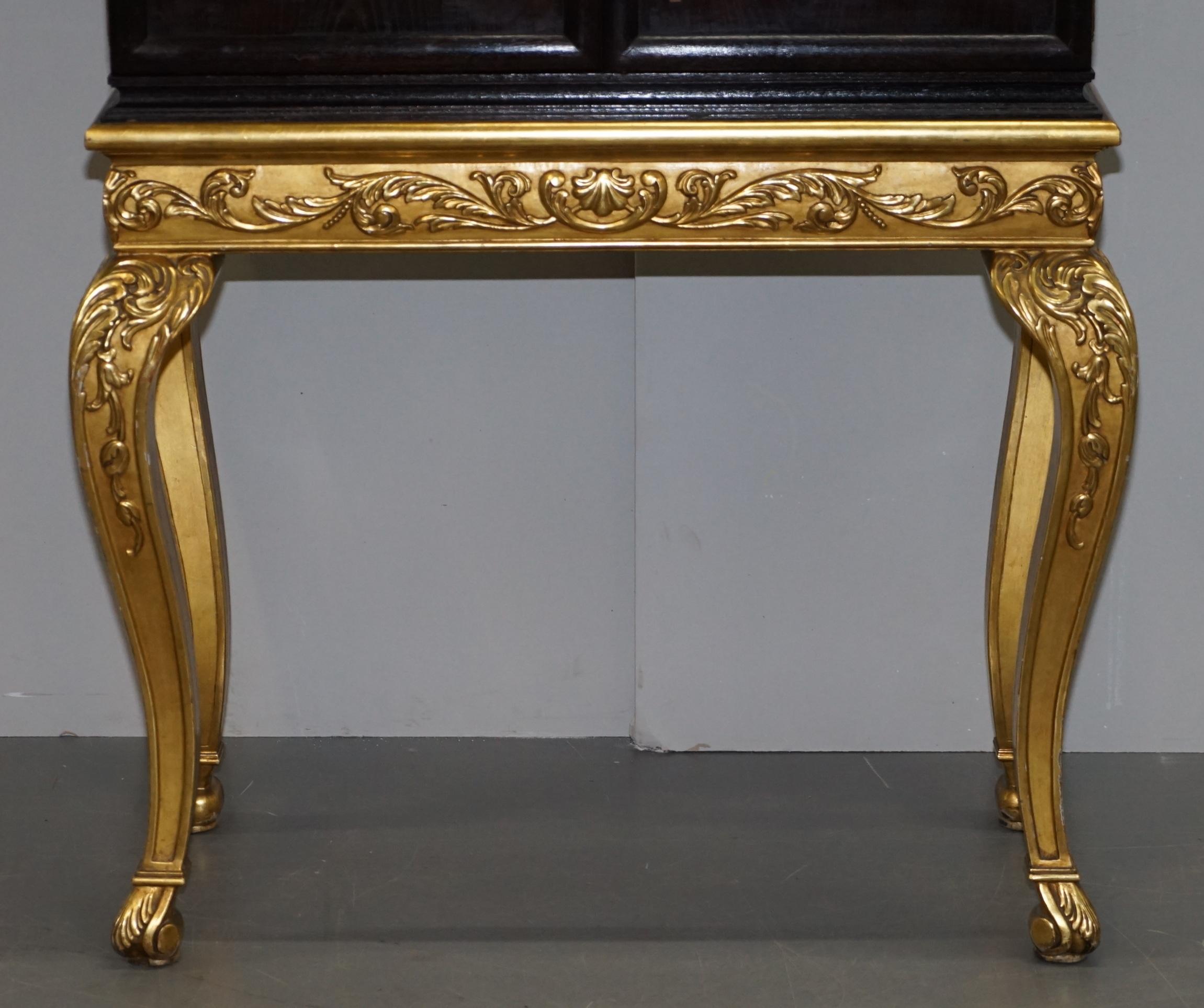 Sublime Chinese Chinoiserie Signed Drinks Cabinet with Gold Giltwood Carved Base 4