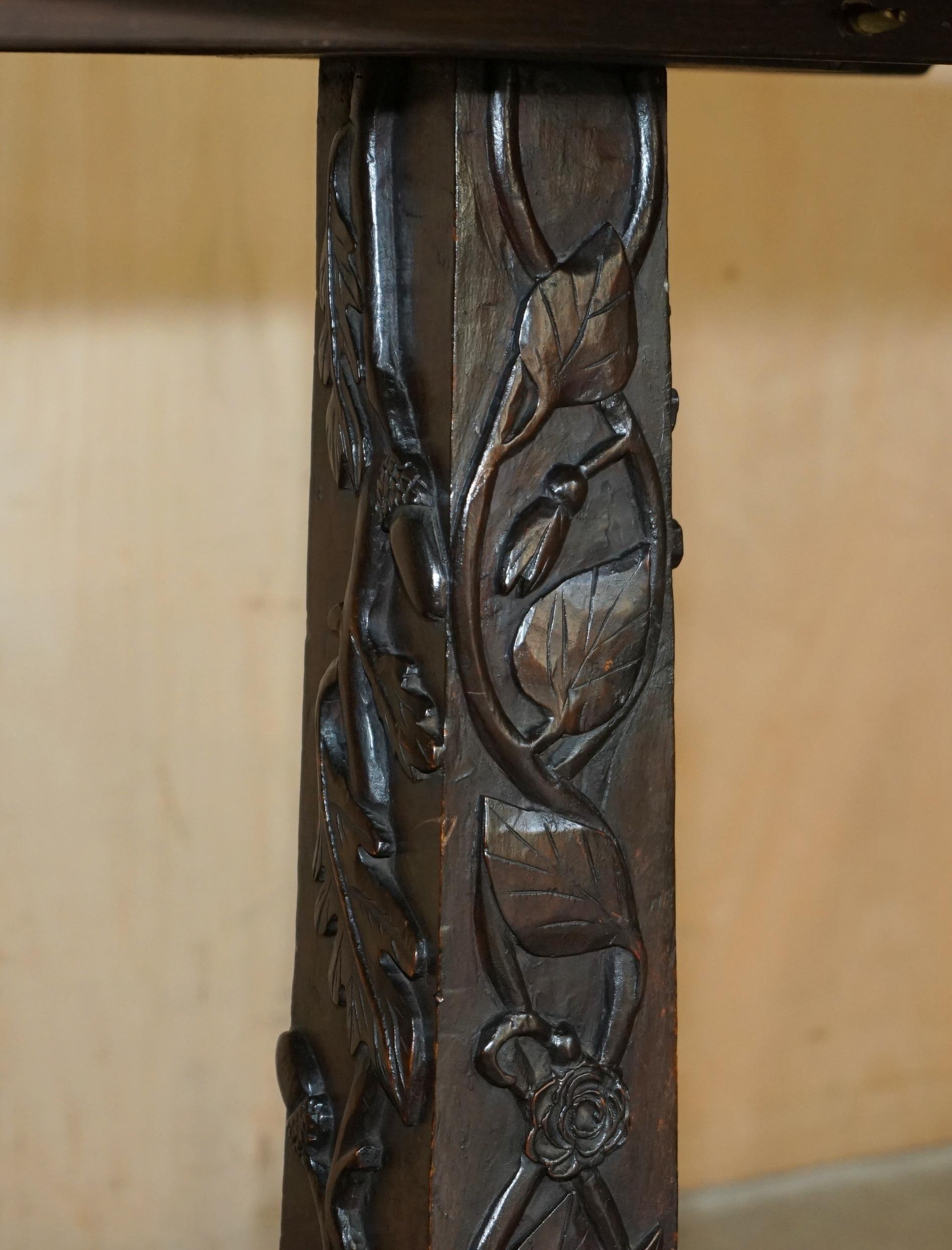 SUBLIME CIR 1800 ANTIQUE SPECIMEN WOOD OCCASIONAL TILT TOP TABLE BURR WALNUT OAK in vendita 4