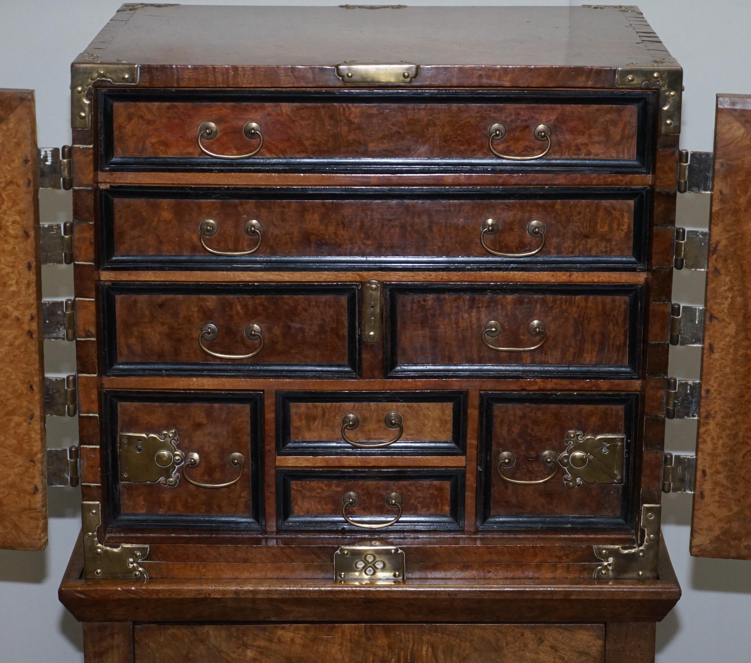 Sublime circa 1740 Portuguese Burr Walnut Campaign Cabinet on Stand Bank Drawers 10