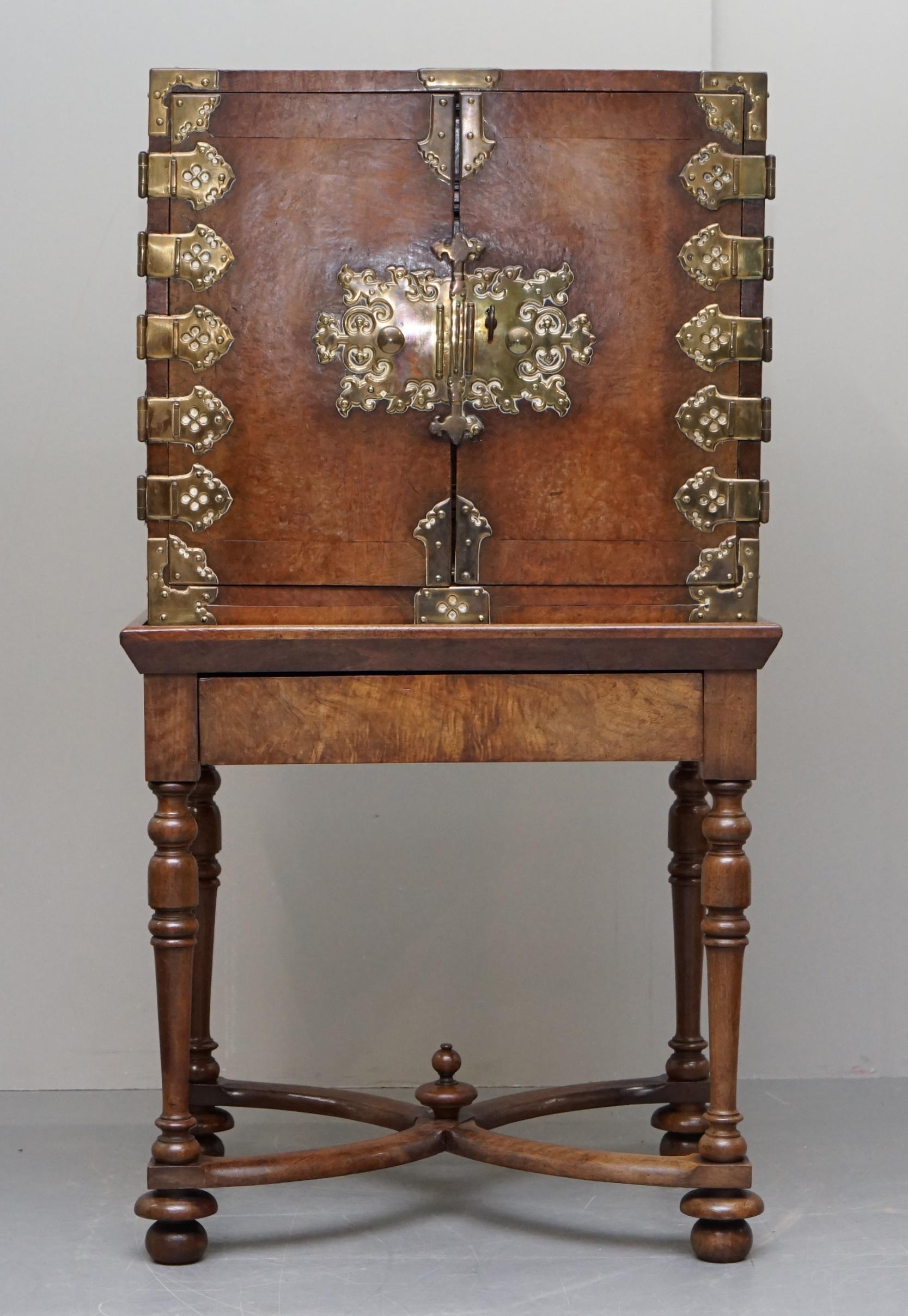 We are delighted to offer for sale this exceptionally rare 18th century circa 1740 Burr Walnut Portuguese east indies chest on stand 

A very fine and well made piece hence it has survived in sublime condition for the best part of 300 years. This