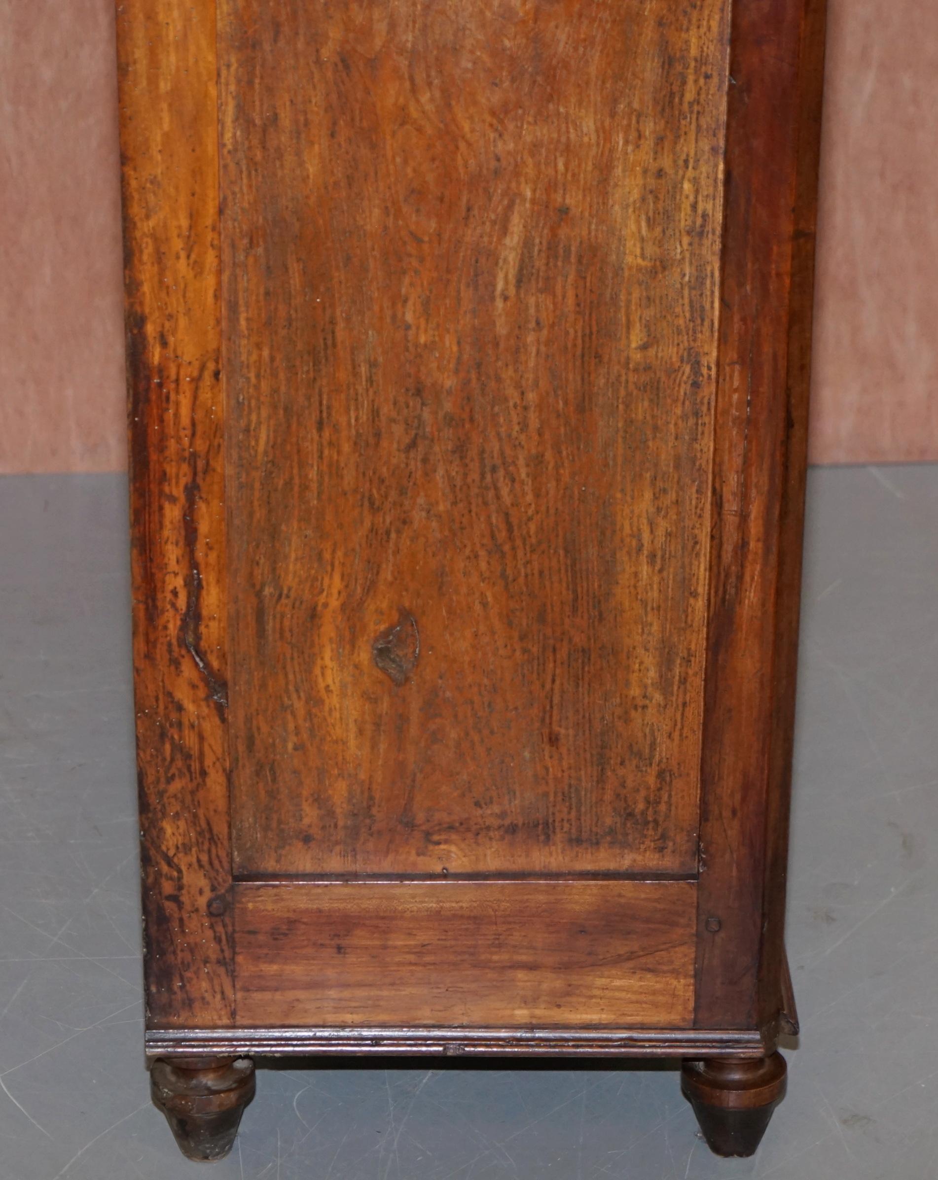 Französisches antikes Obstholz-Kabinett für Küche oder Esszimmer, um 1820 im Angebot 7