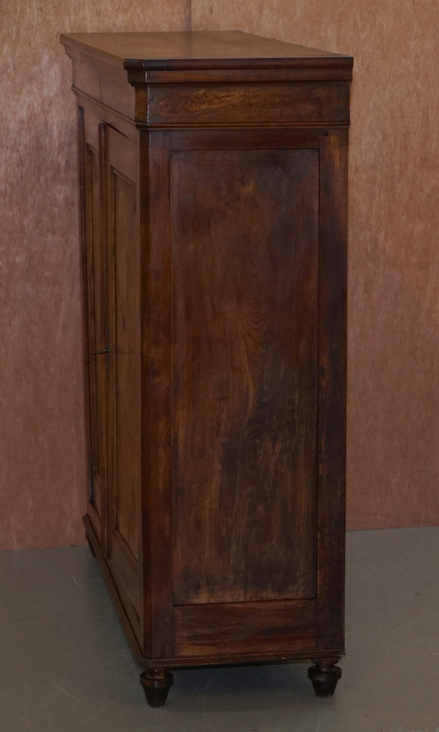Sublime circa 1820 French Fruitwood Kitchen or Dining Room Antique Pot Cupboard For Sale 8