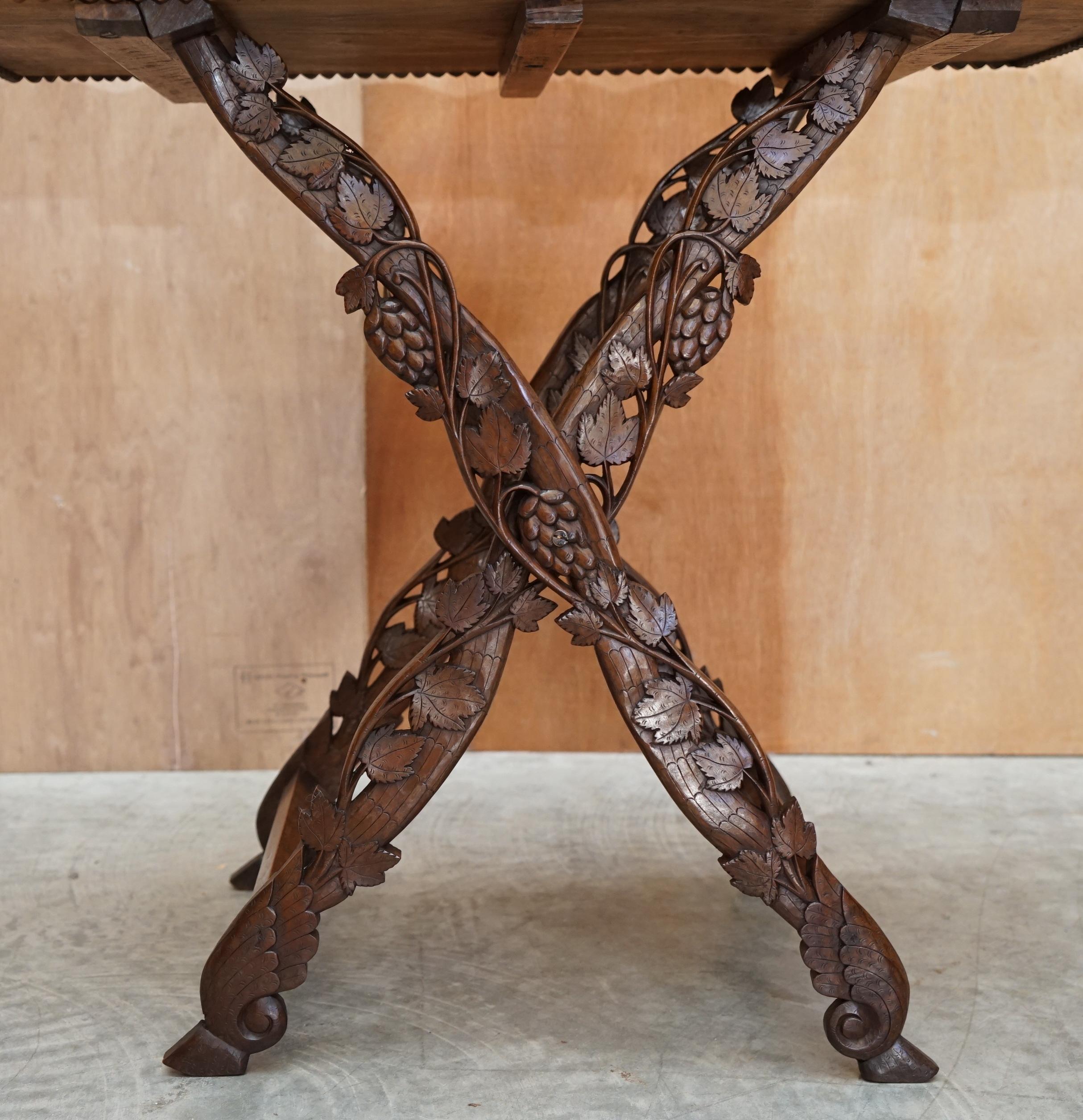 Anglo-Indian Sublime circa 1880 Antique Hand Carved Anglo Indian Serving Tray Table Must See