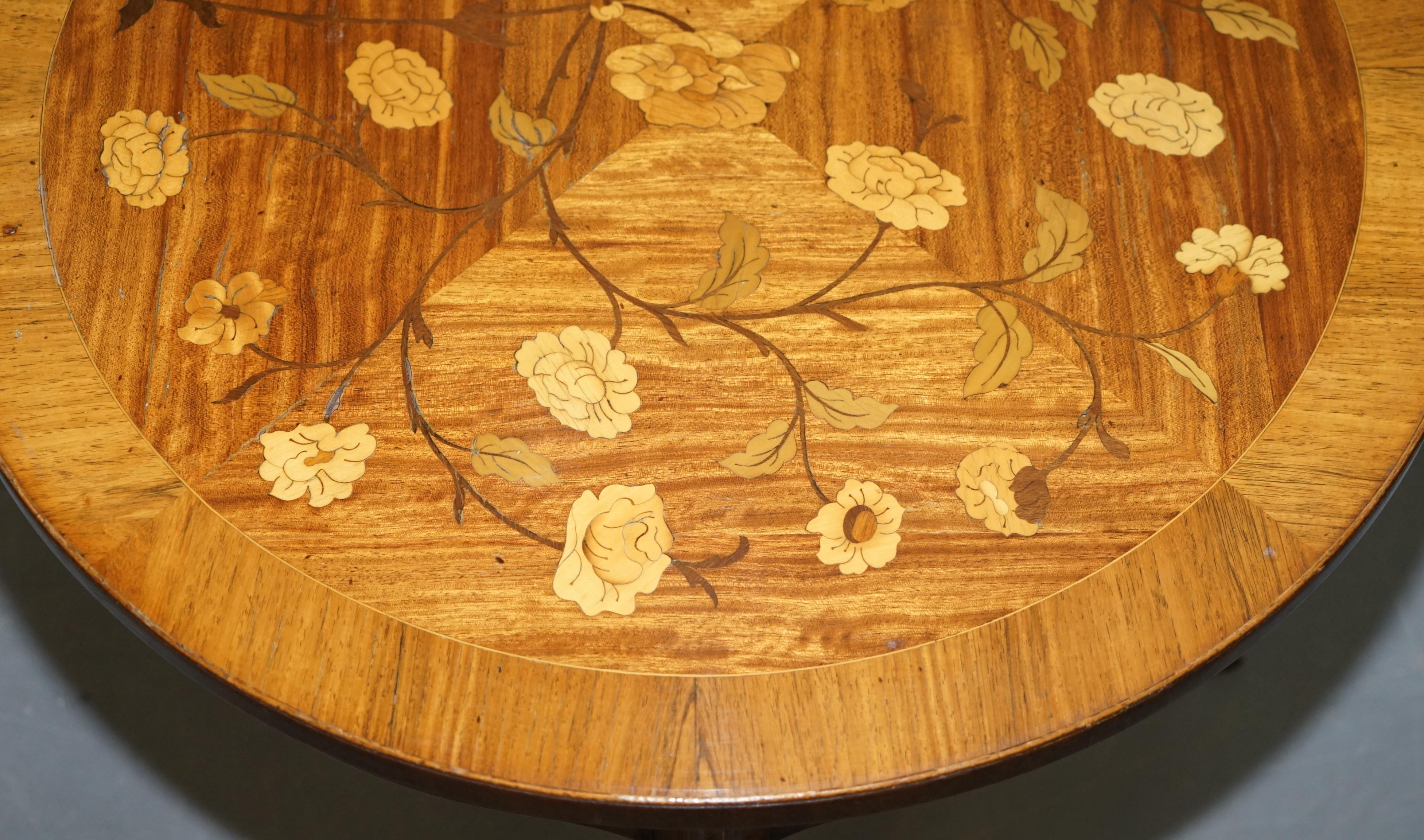 Early 20th Century Sublime circa 1900 Italian Marquetry Inlaid in Centre Occasional Table Bronze For Sale