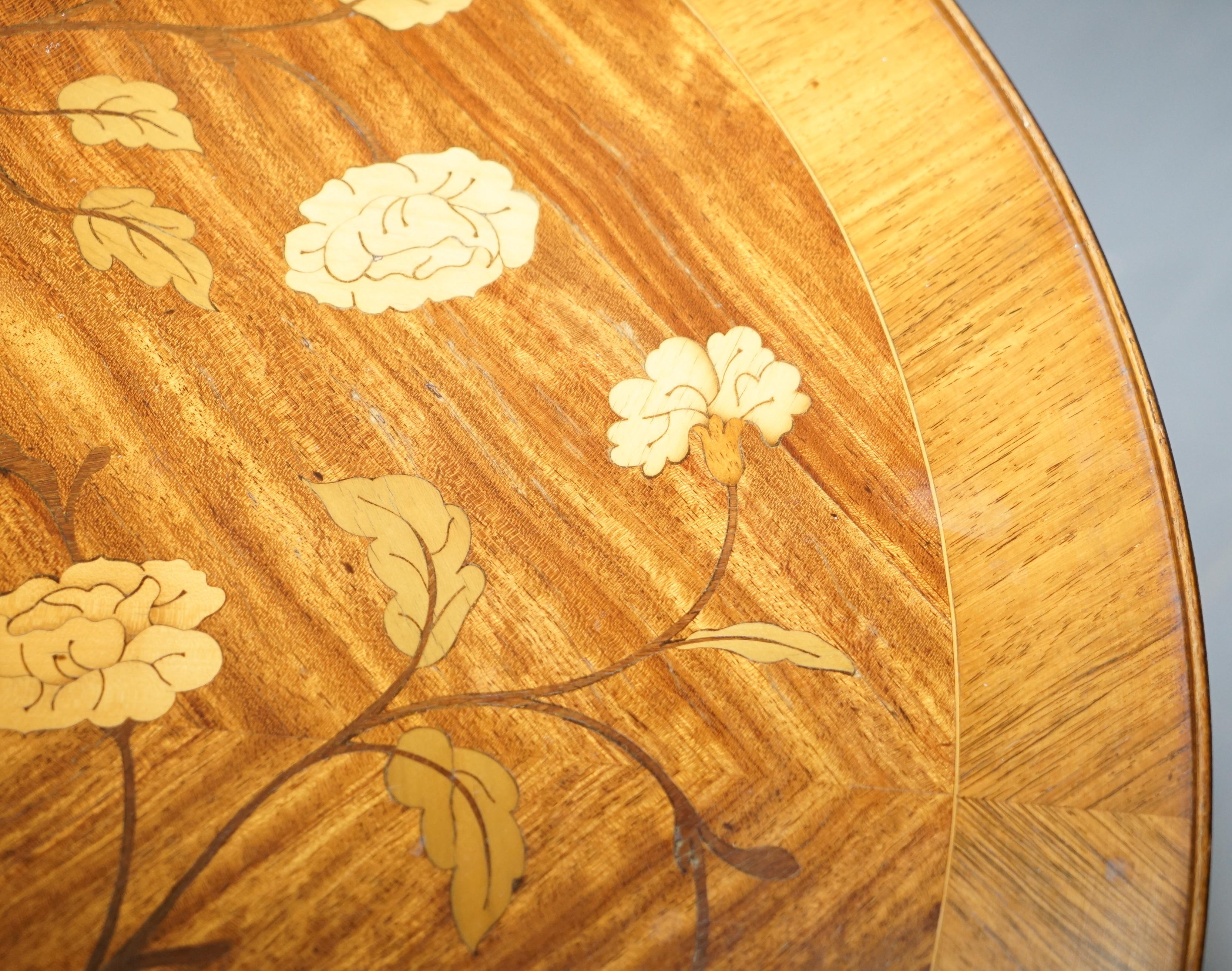 Sublime circa 1900 Italian Marquetry Inlaid in Centre Occasional Table Bronze For Sale 2