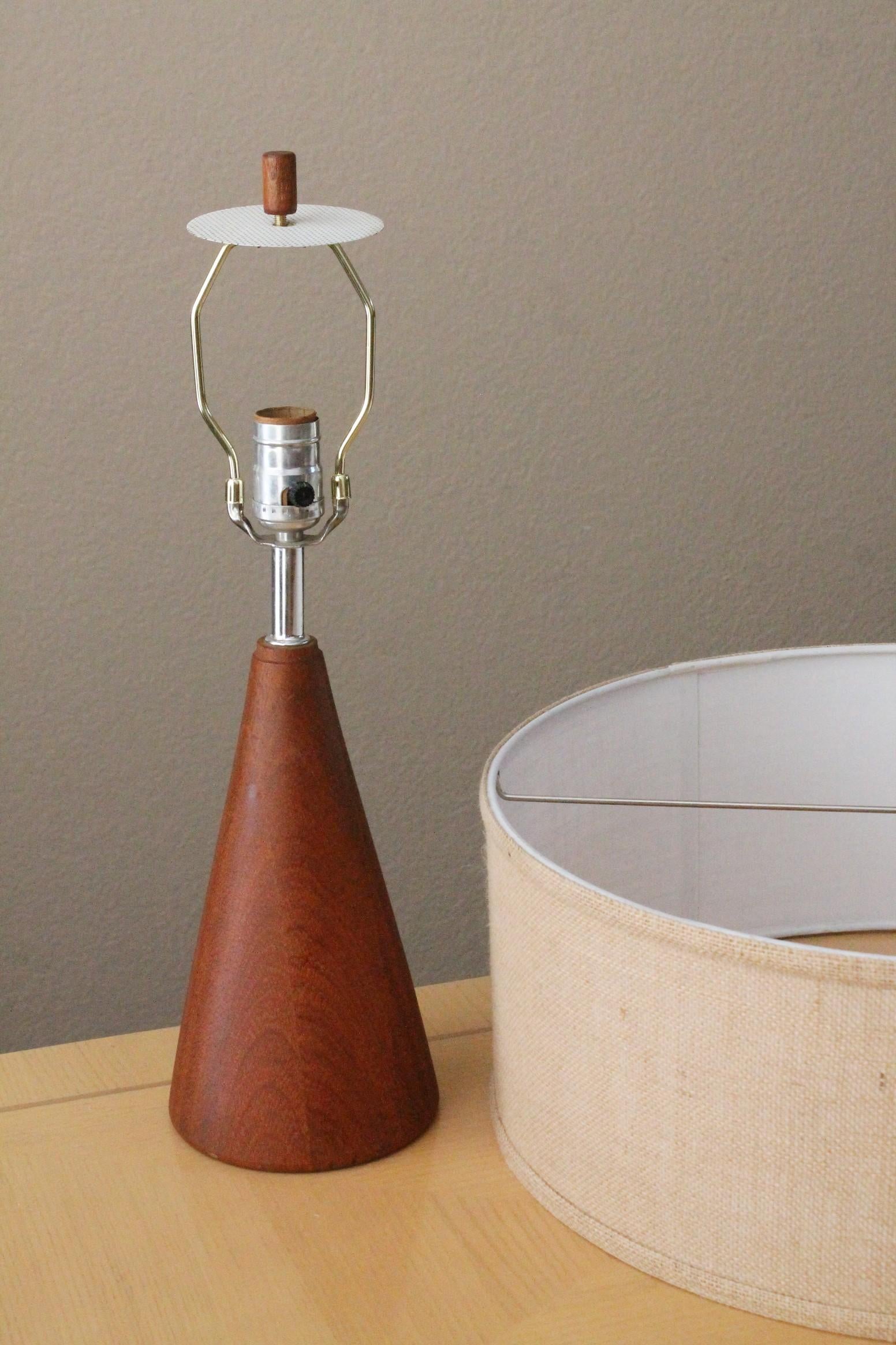 American Sublime! Danish Modern Table Lamp Solid Teak Burlap Raymor MCM 1960s  For Sale