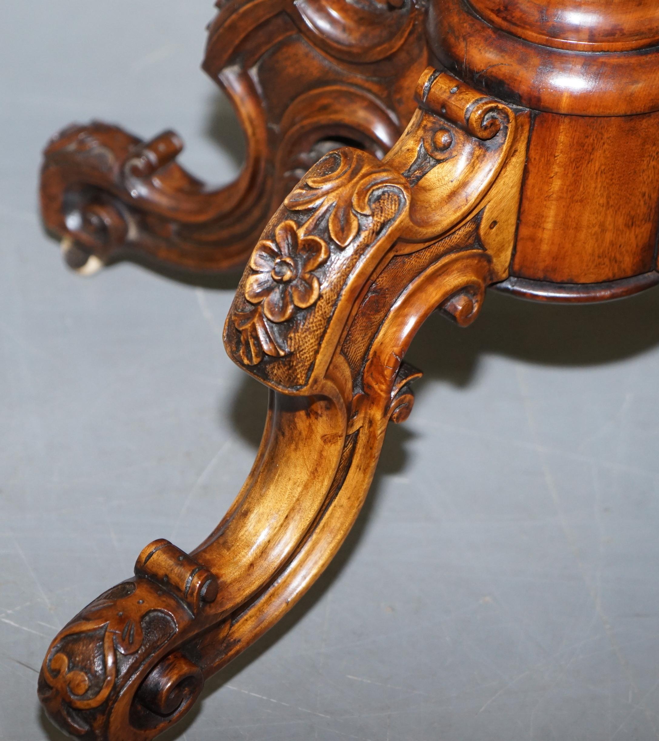 Sublime Early Victorian Walnut Side Occasional Table Ornately Carved Base & Legs For Sale 5