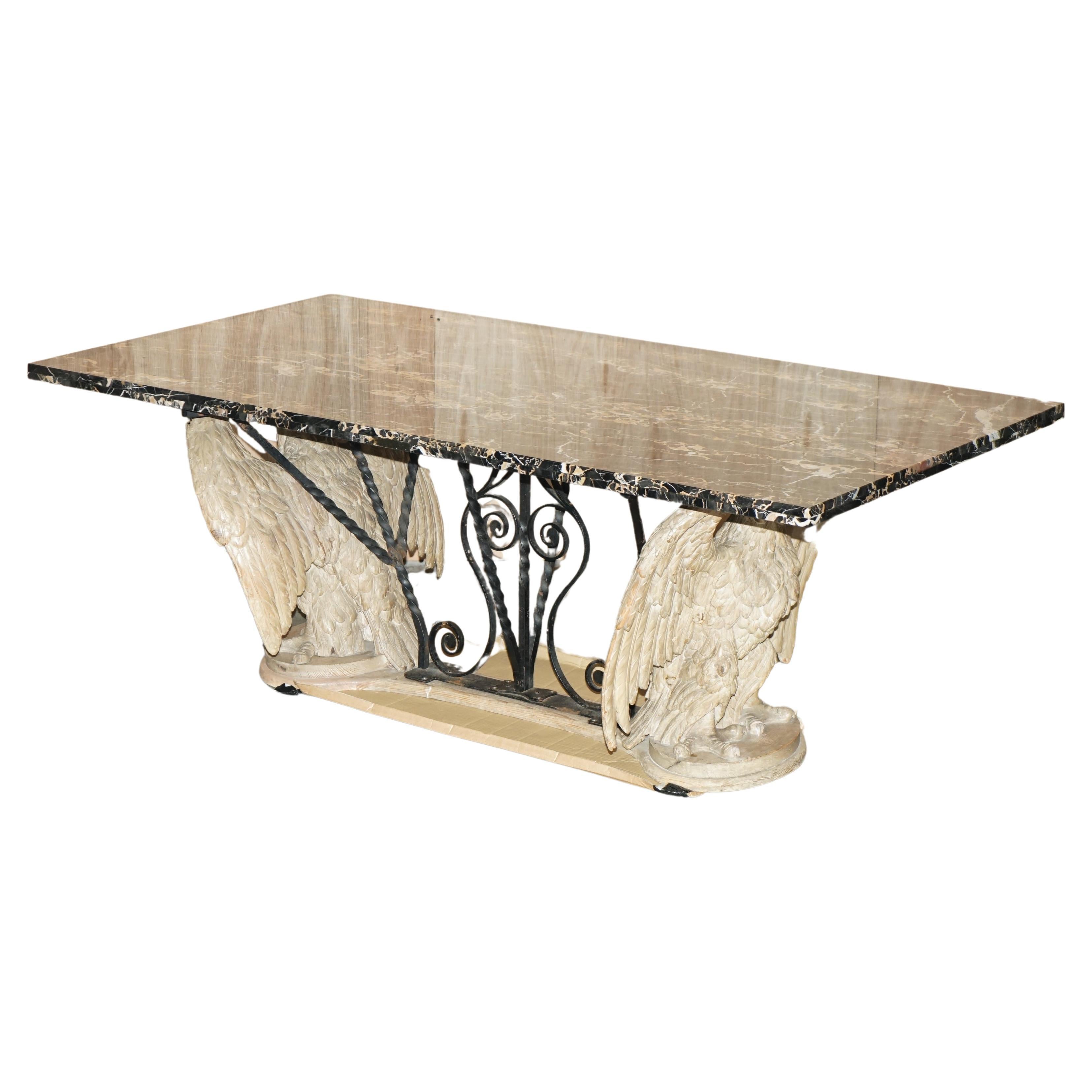 SUBLIME HAND CARved ANTiQUE EAGLE 8 Personen DINING TABLE MIT italienischem MARBLE TOP im Angebot