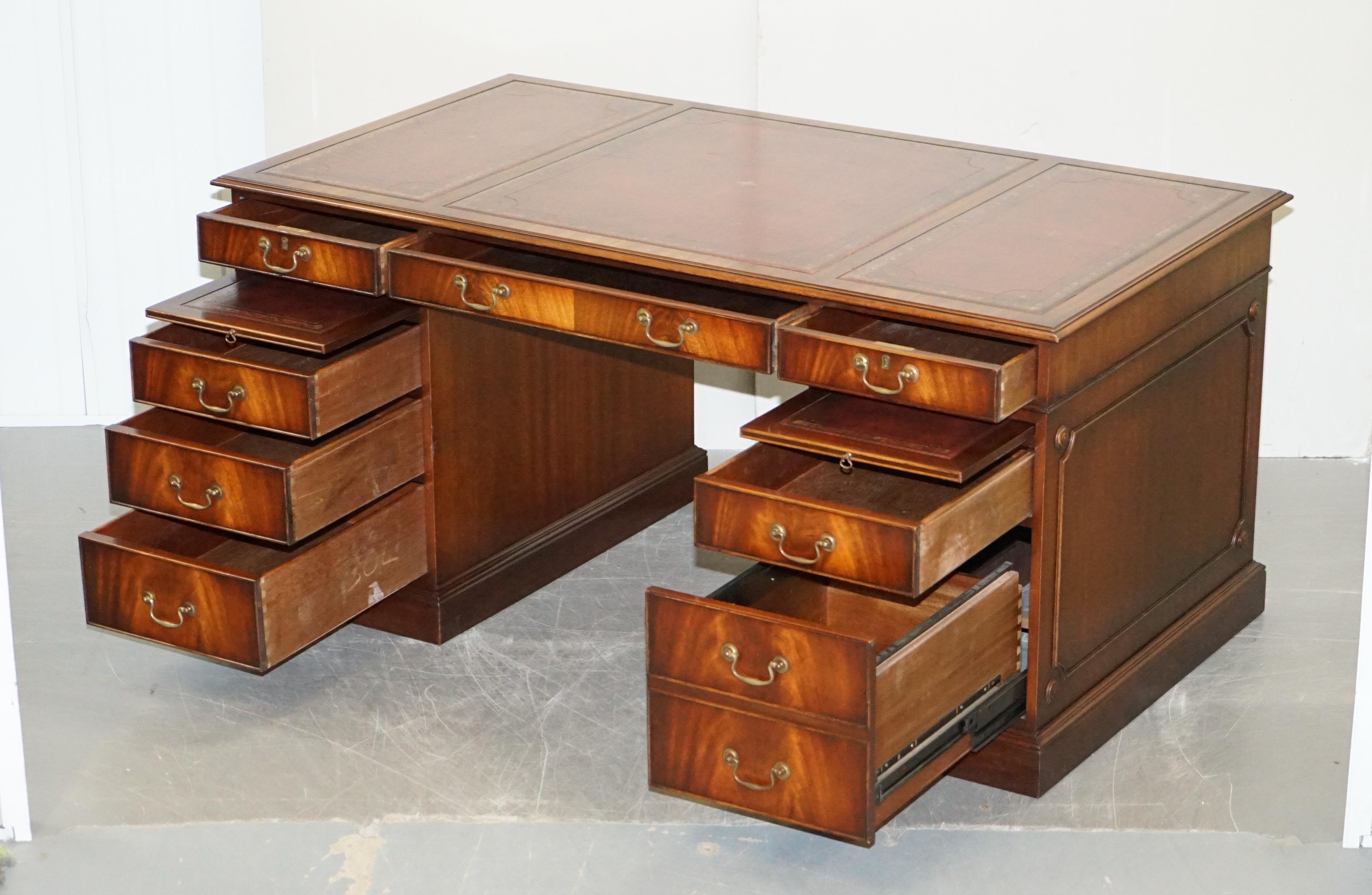Sublime Large Hardwood & Oxblood Leather Partner Desk Twin Butlers Seving Trays 10
