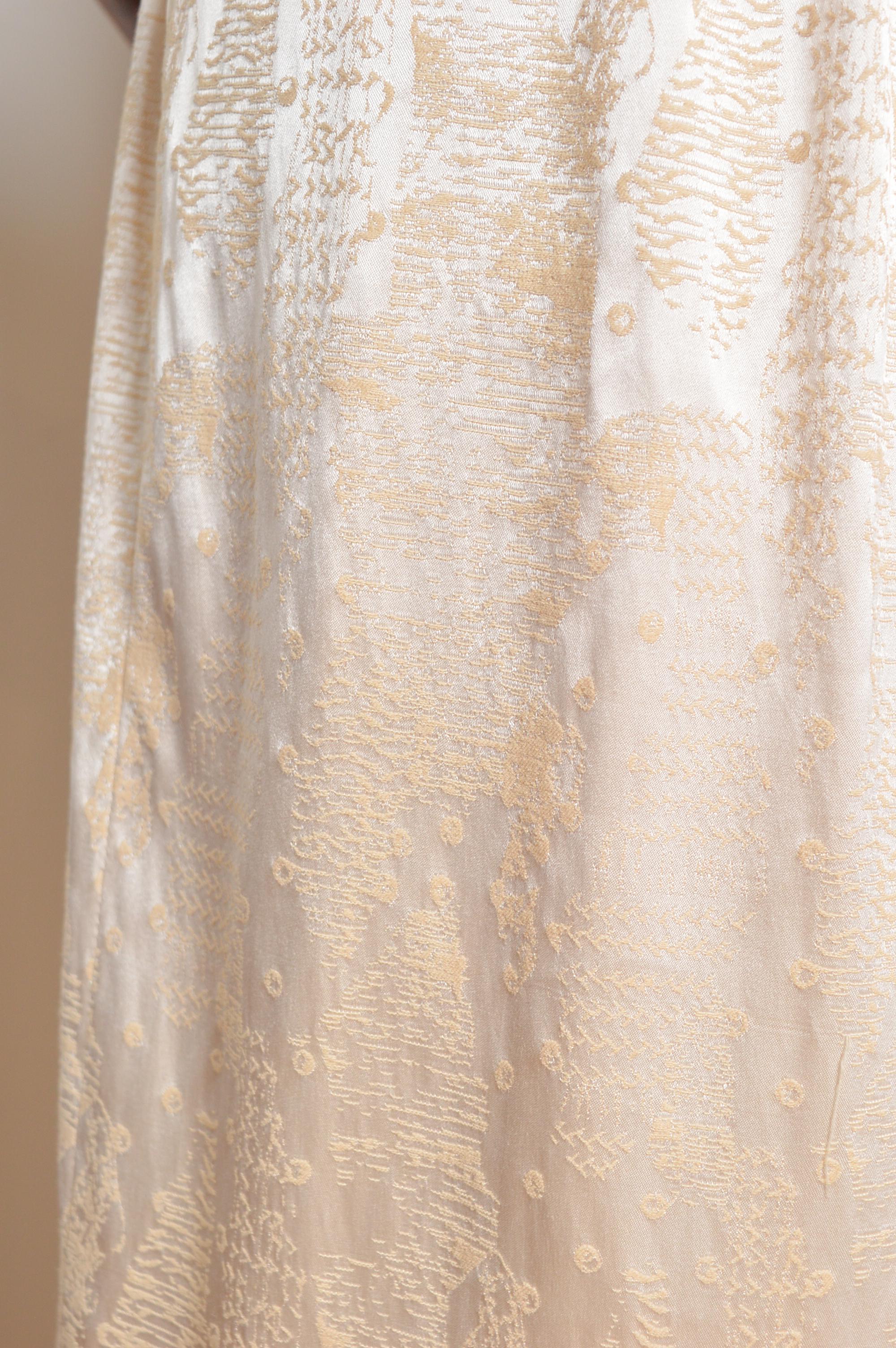 Sublime jupe crayon MADAME GRÉS Ivoire Satin texturé Crème Vintage en vente 1