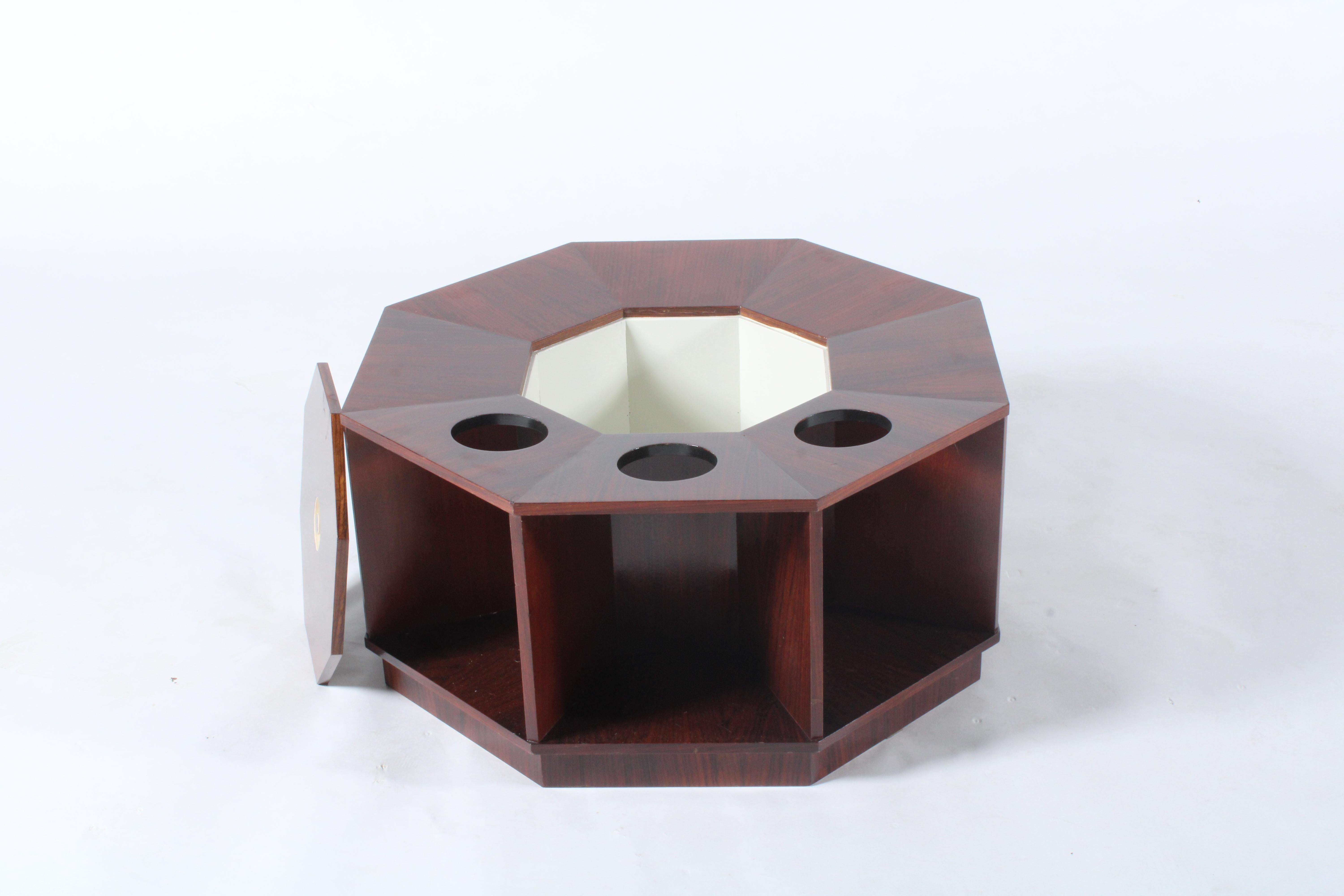 Sublime Mid Century Italian Octagonal Coffee / Cocktail Table *Free Delivery For Sale 3