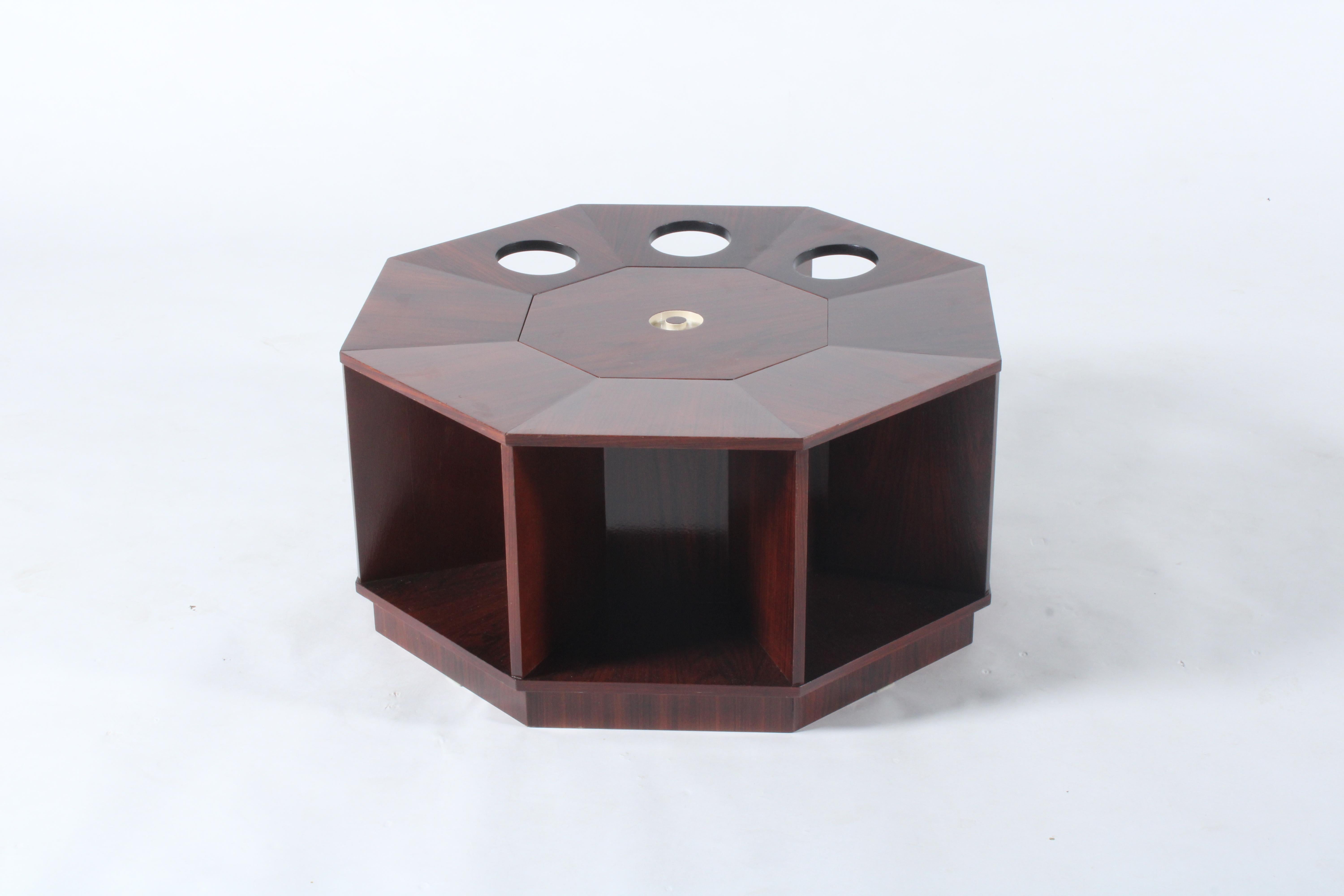 Sublime Mid Century Italian Octagonal Coffee / Cocktail Table *Free Delivery For Sale 9