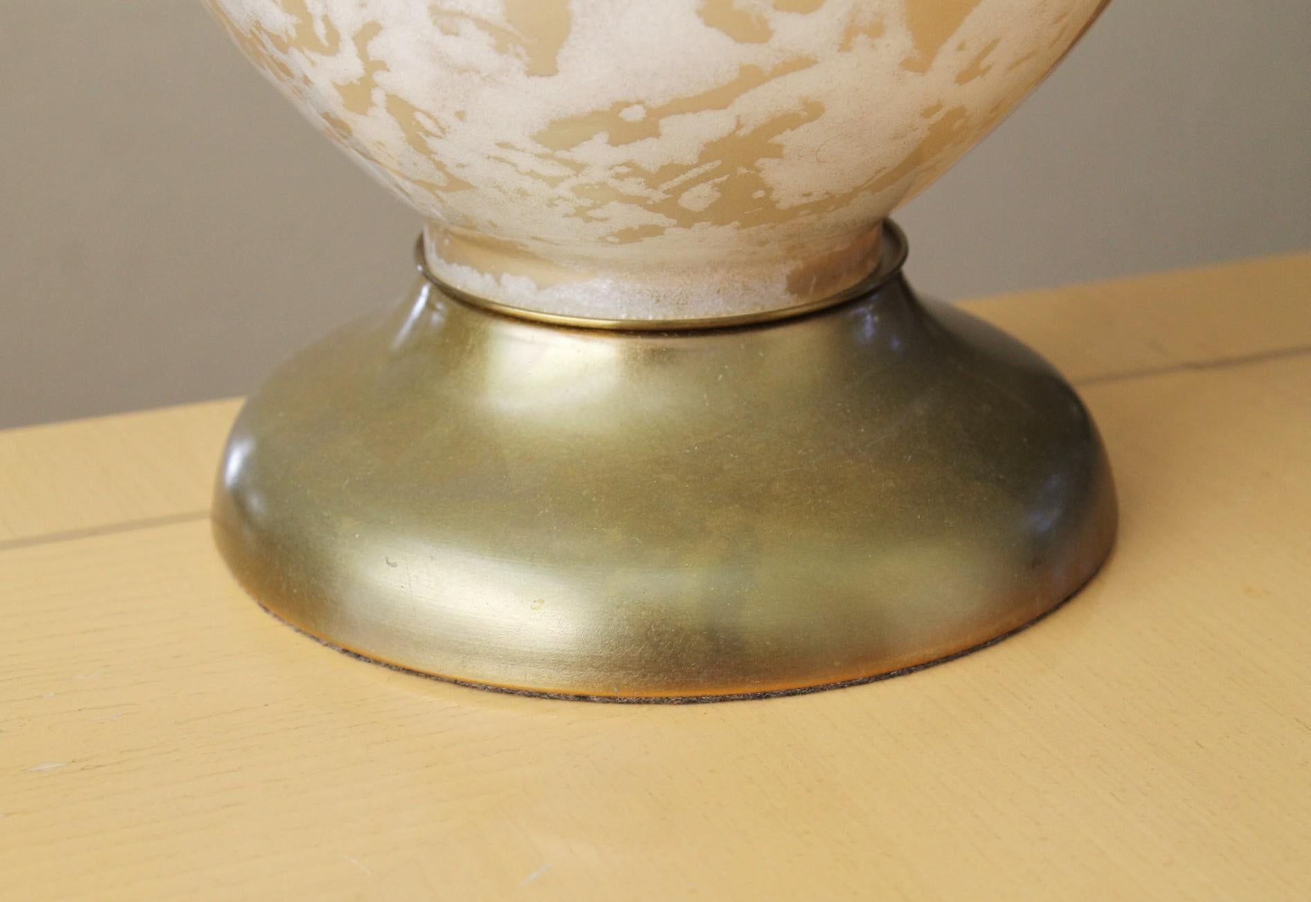 Mid-Century Modern Sublime Murano Glass Mid Century Table Lamp! Italian Decorator Lighting 1950s For Sale