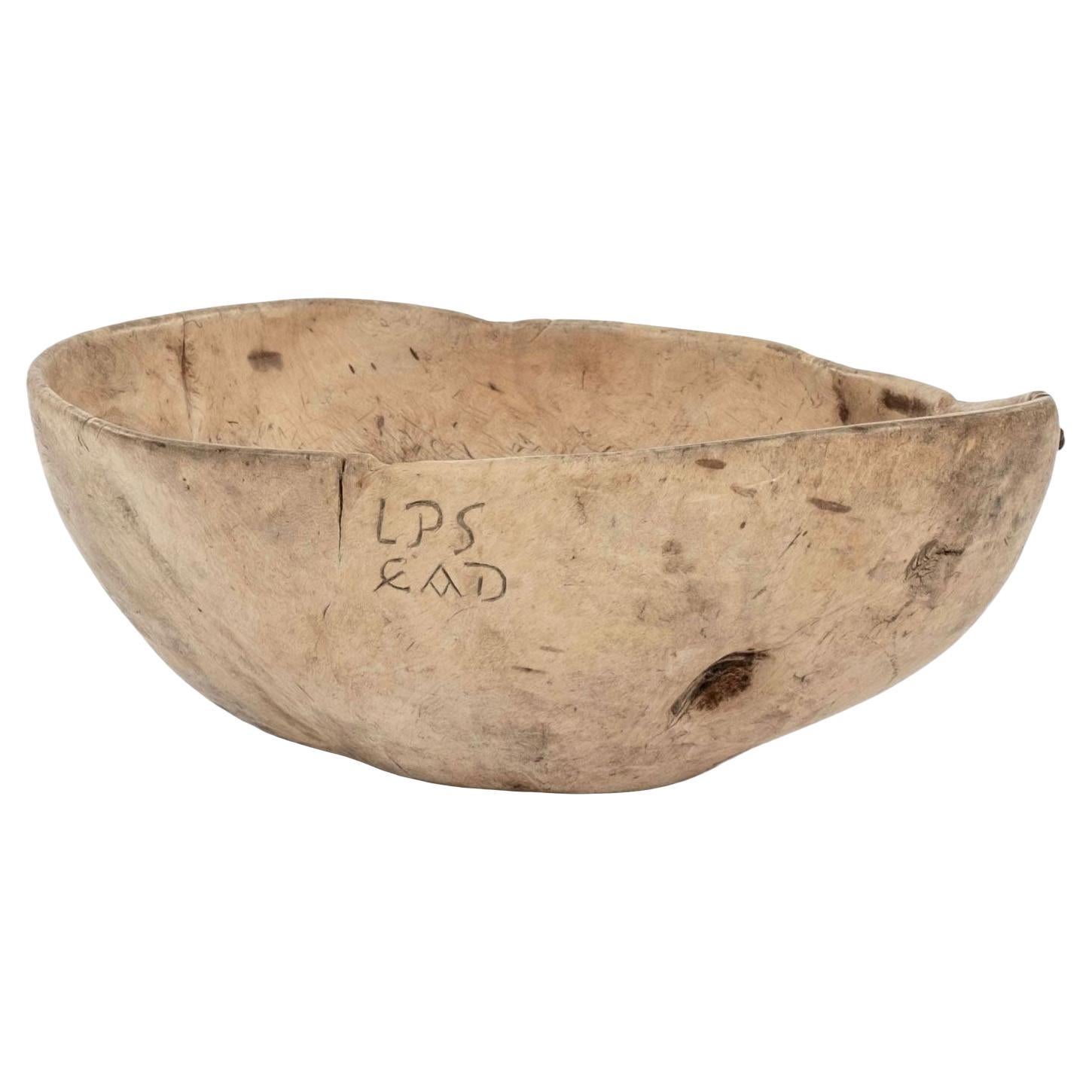Sublime Organically-Shaped Primitive 18th Century Scandavian Root Bowl For Sale