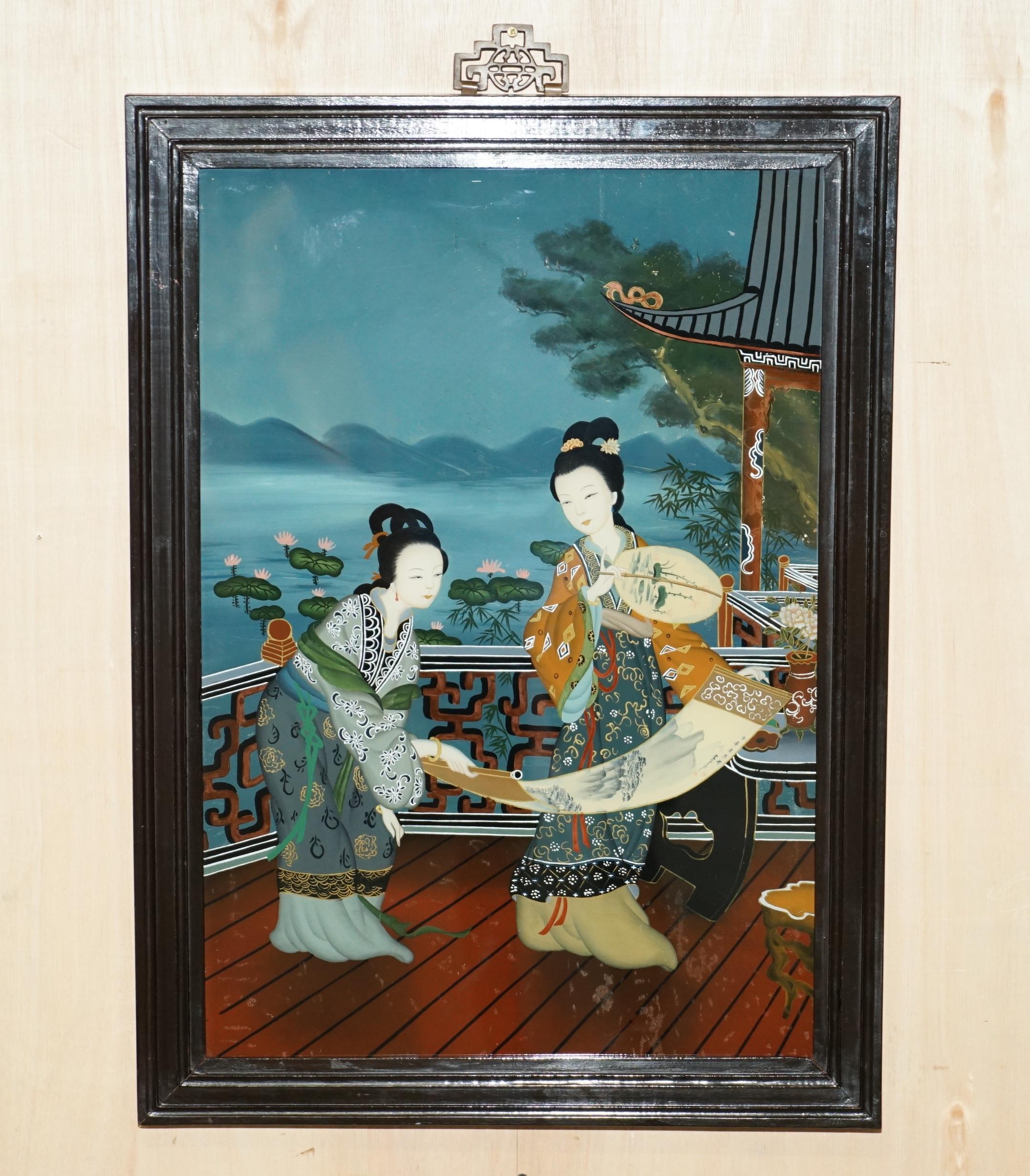 Erhabenes Paar antiker chinesischer Ahnenporträts mit handgemalten Glasgemälden im Angebot 6