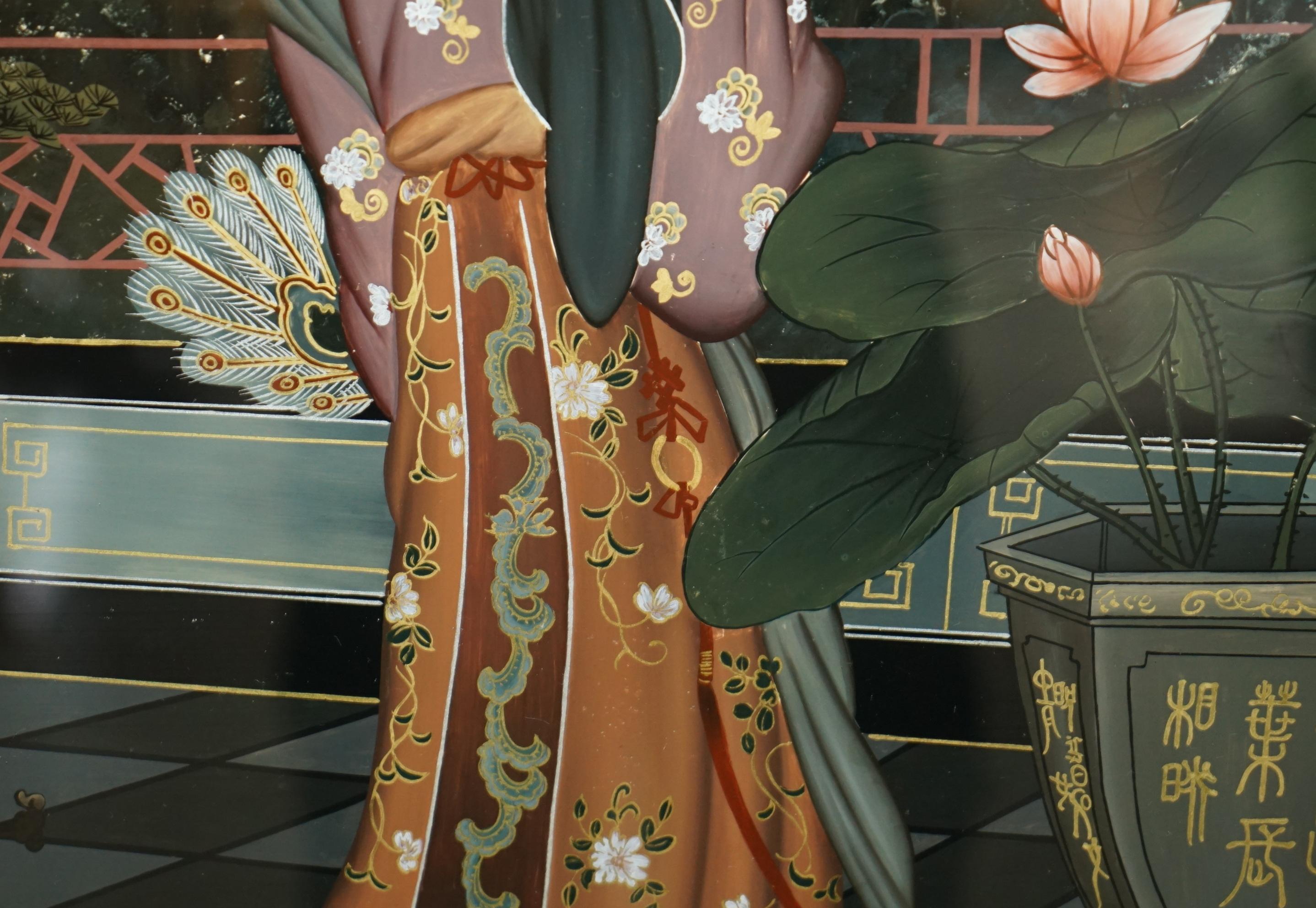 Erhabenes Paar antiker chinesischer Ahnenporträts mit handgemalten Glasgemälden im Angebot 3