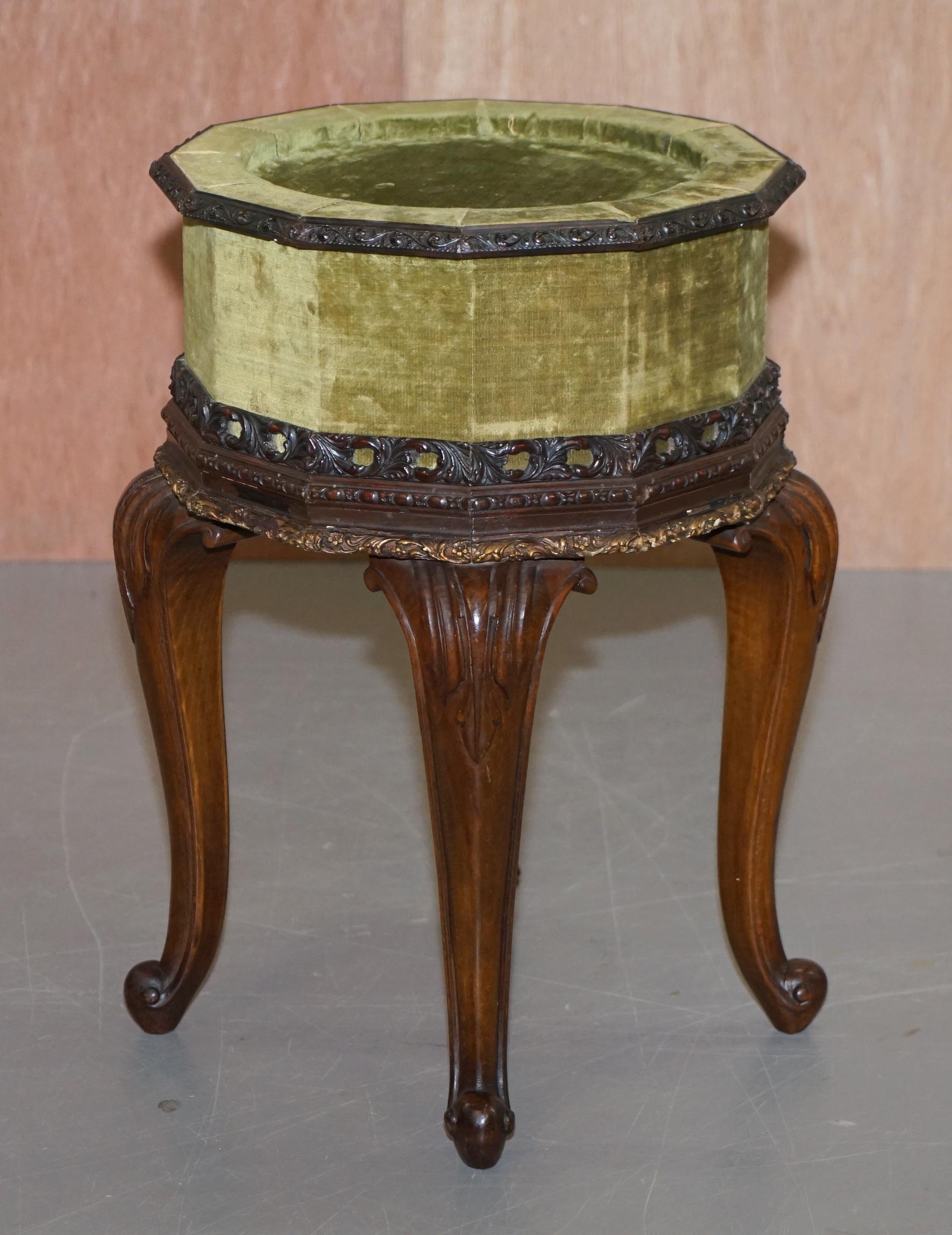Sublime Pair of Antique circa 1860 Hardwood Carved Side Lamp Tables Velvet Tops For Sale 4