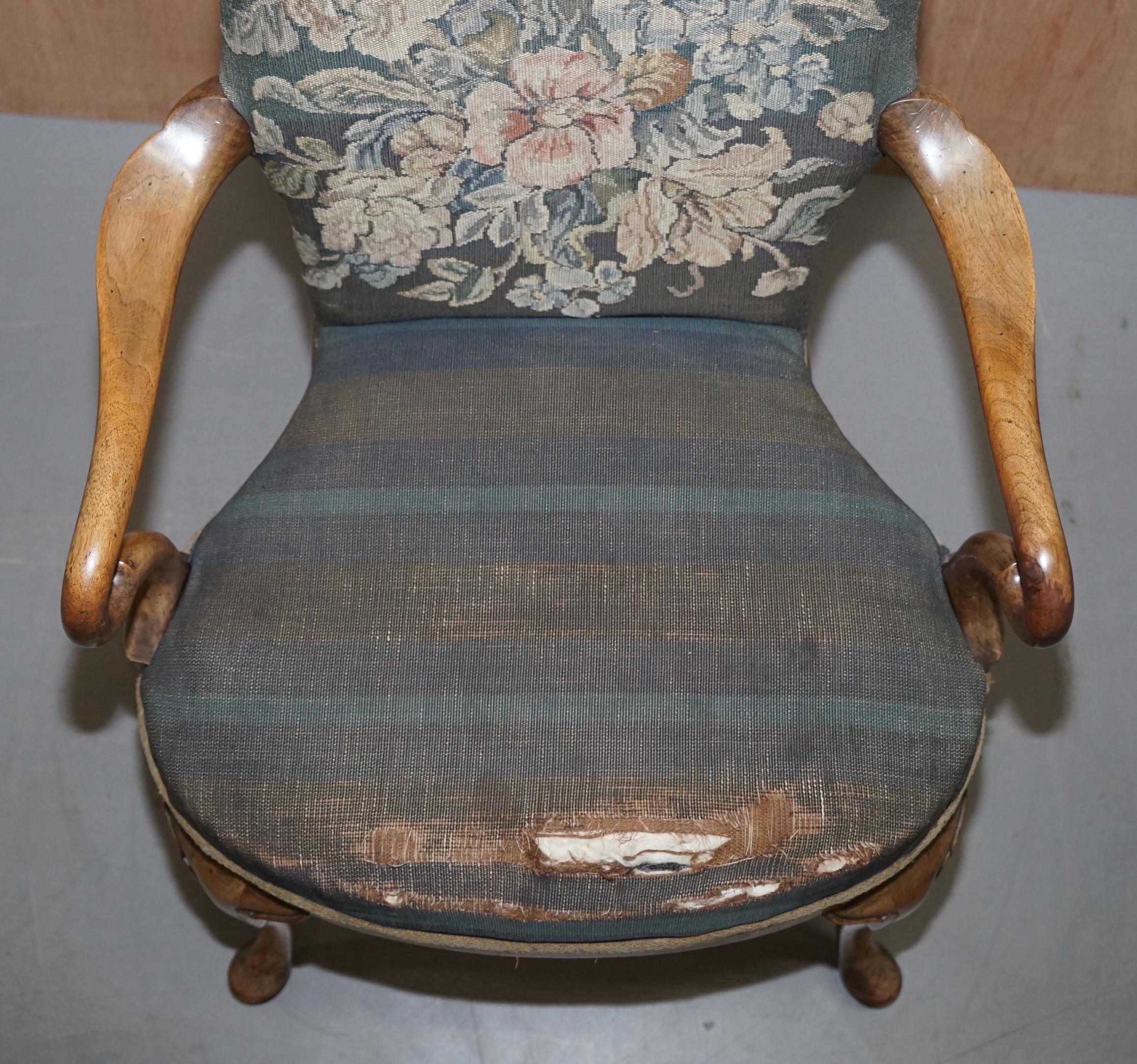 Sublime Pair of Early Victorian Original Upholstery English Walnut Armchairs 12