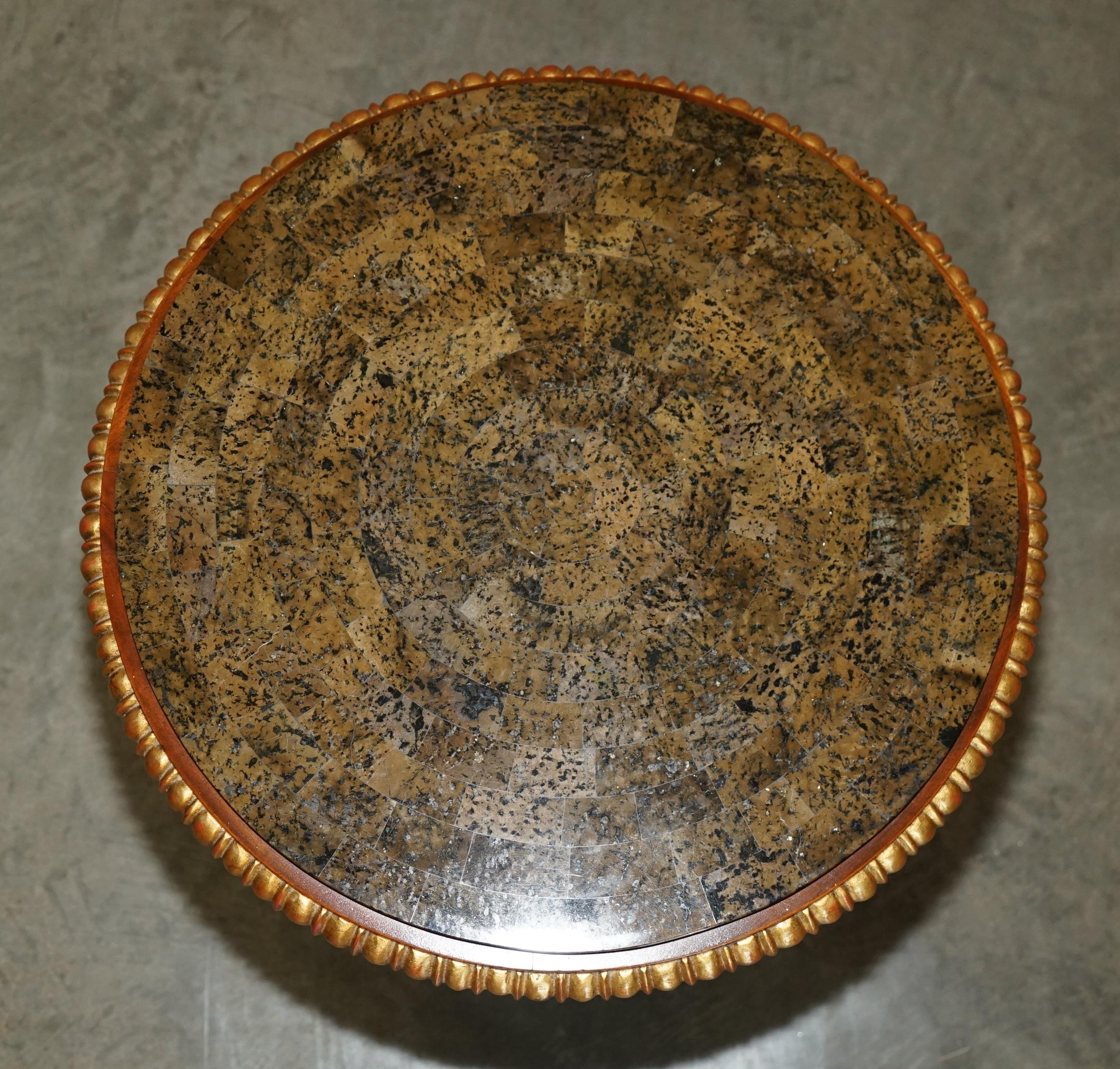 SUBLIME PAiR OF VINTAGE MARBLE TOPPED SIDE END TABLES SOLID BRASS LIONS PAW FEET For Sale 6