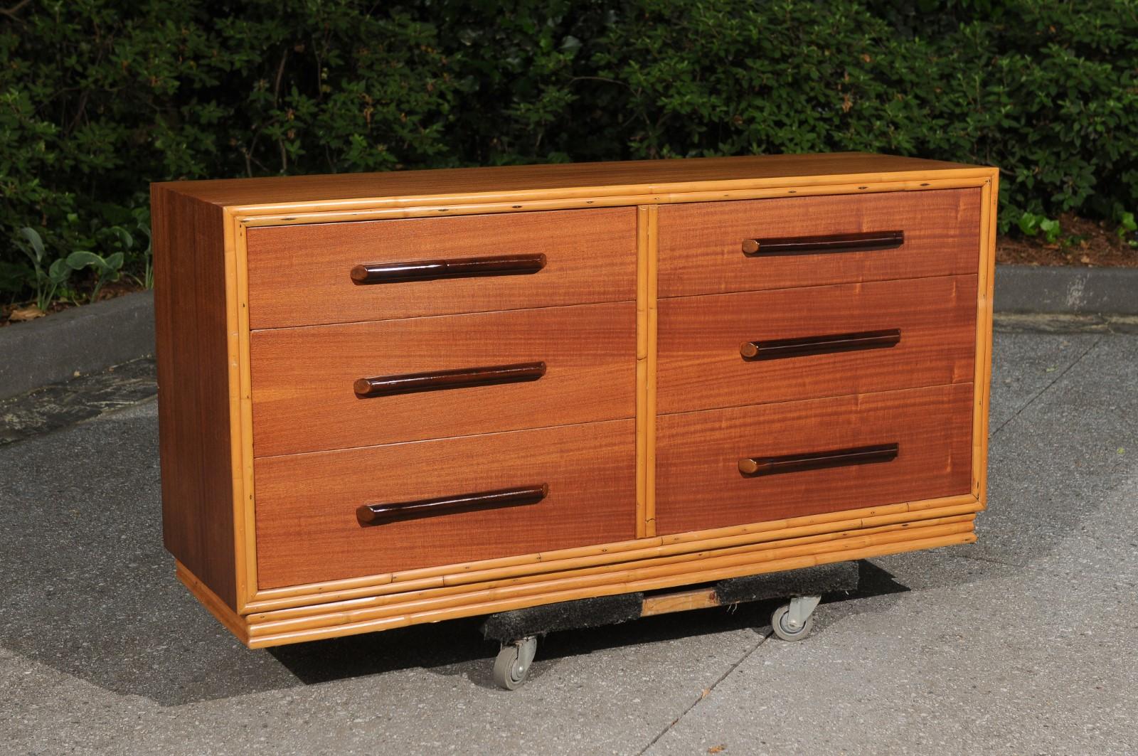 Sublime Restored Ribbon Mahogany and Rattan Chest by Ritts, circa 1950 For Sale 2