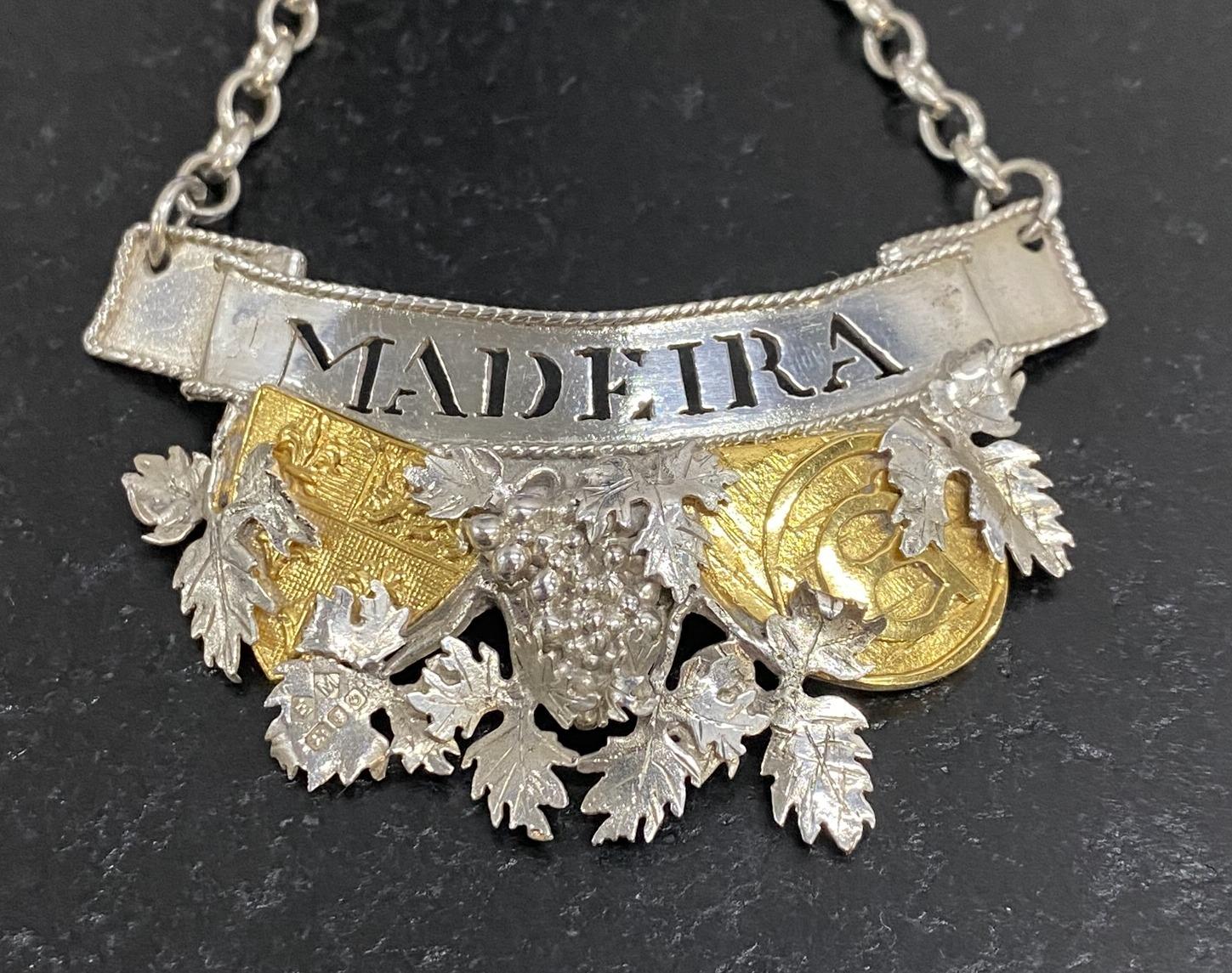 Erhabenes Set von 1988 Sterling Massivsilber & Gold Dekanter Etiketten Port & Maderia im Angebot 4