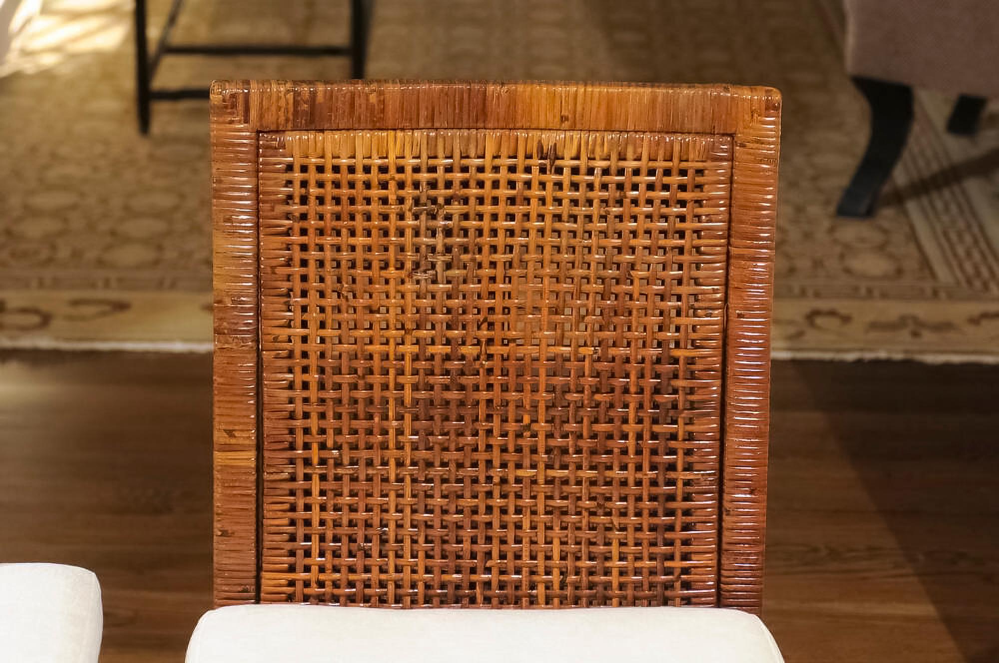 Sublime ensemble de 8 chaises de salle à manger en rotin caramel de Baldwin pour Bielecky Brothers en vente 5