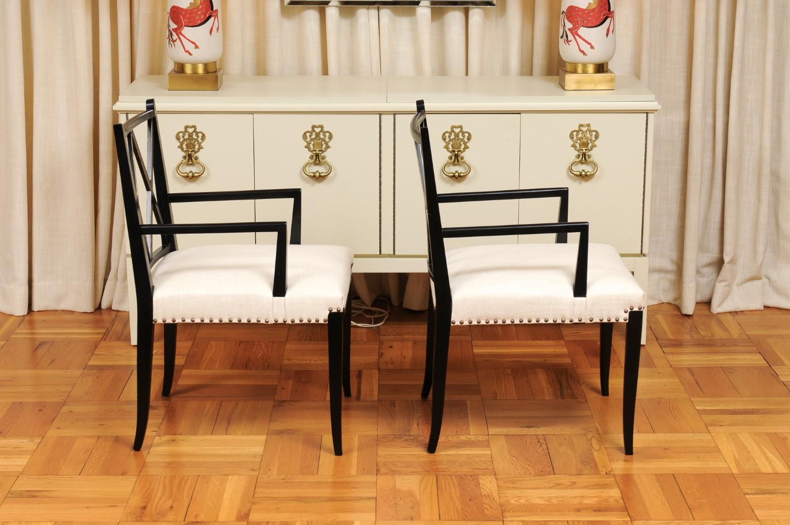 Sublime set di 8 sedie da pranzo con schienale a X ARM di Tommi Parzinger, circa 1950 in vendita 3