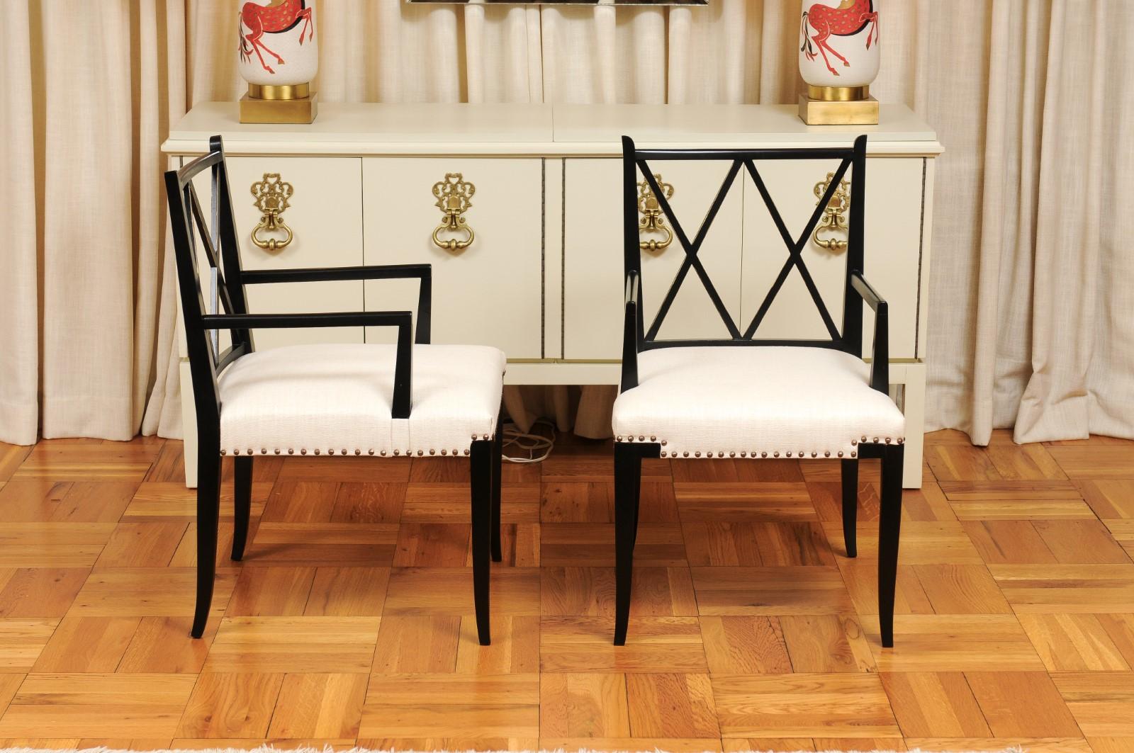 Sublime set di 8 sedie da pranzo con schienale a X ARM di Tommi Parzinger, circa 1950 in vendita 2