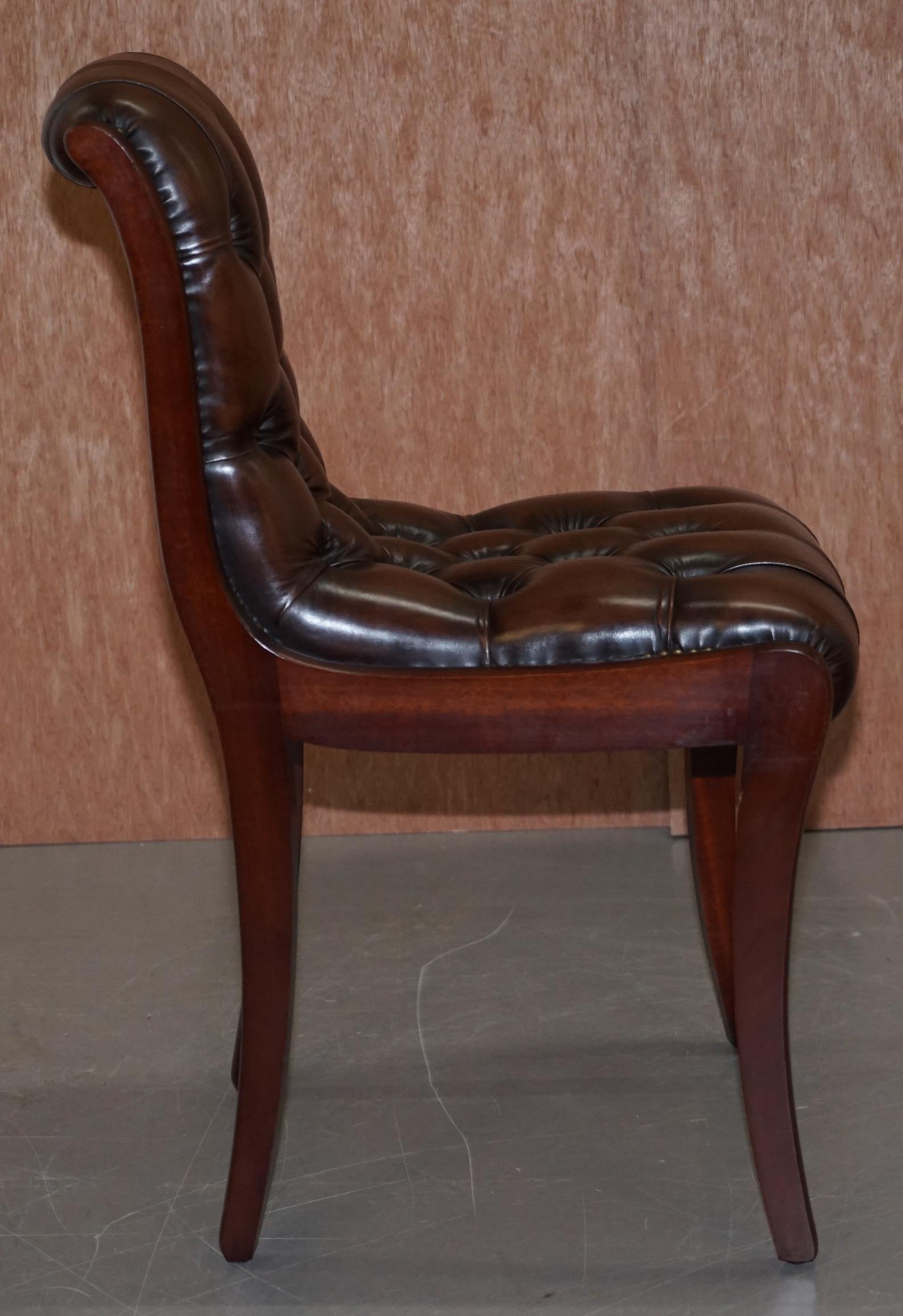 20th Century Sublime Set of Eight Vintage Chesterfield Mahogany Brown Leather Dining Chairs 8