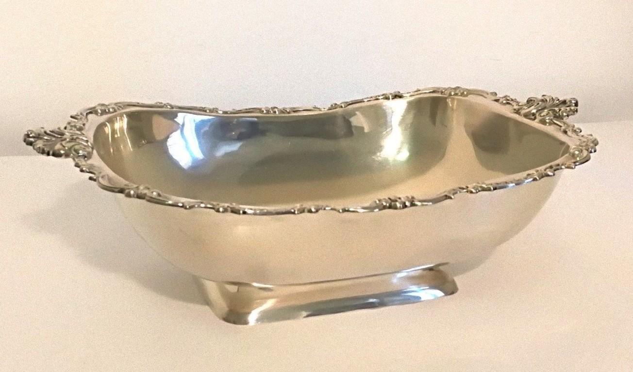 This silver fruit bowl is an original decorative object realized in the 20th century.

Very nicely decorated silver fruit bowl.

This object is shipped from Italy. Under existing legislation, any object in Italy created over 70 years ago by an