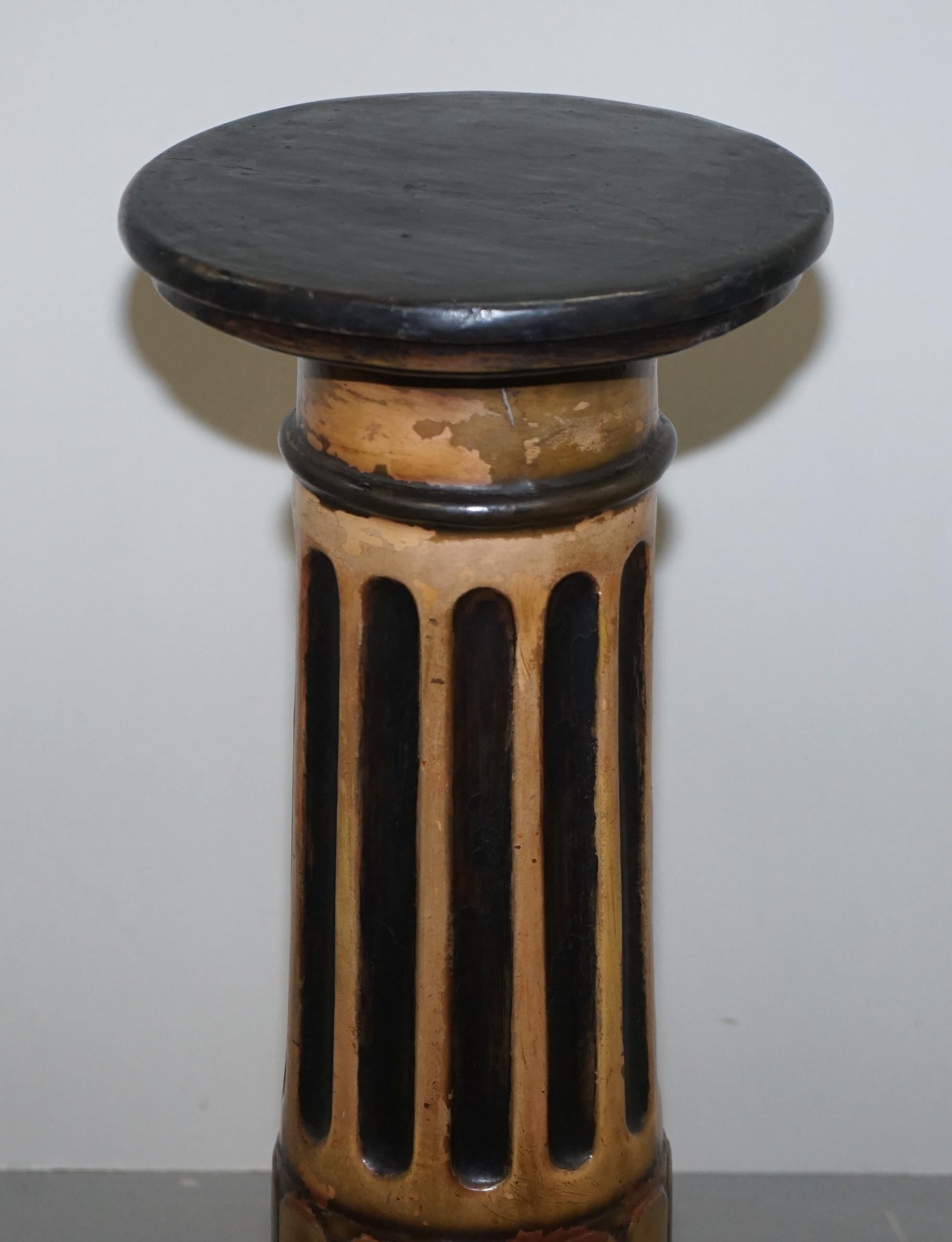 pedestal stand for bust