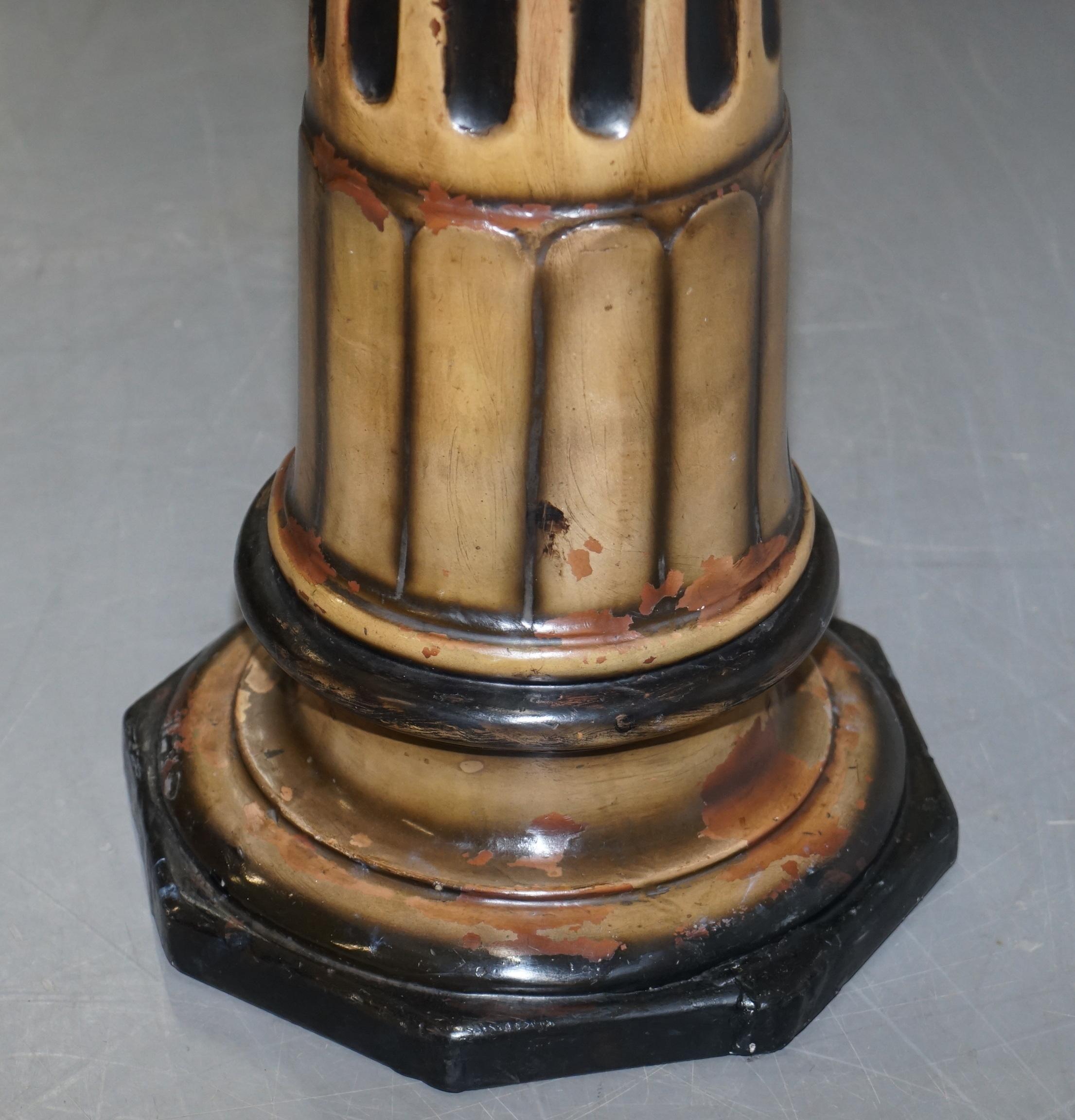 19th Century Sublime Victorian Corinthian Pillar Pedestal Stand Displaying Busts and Antiques