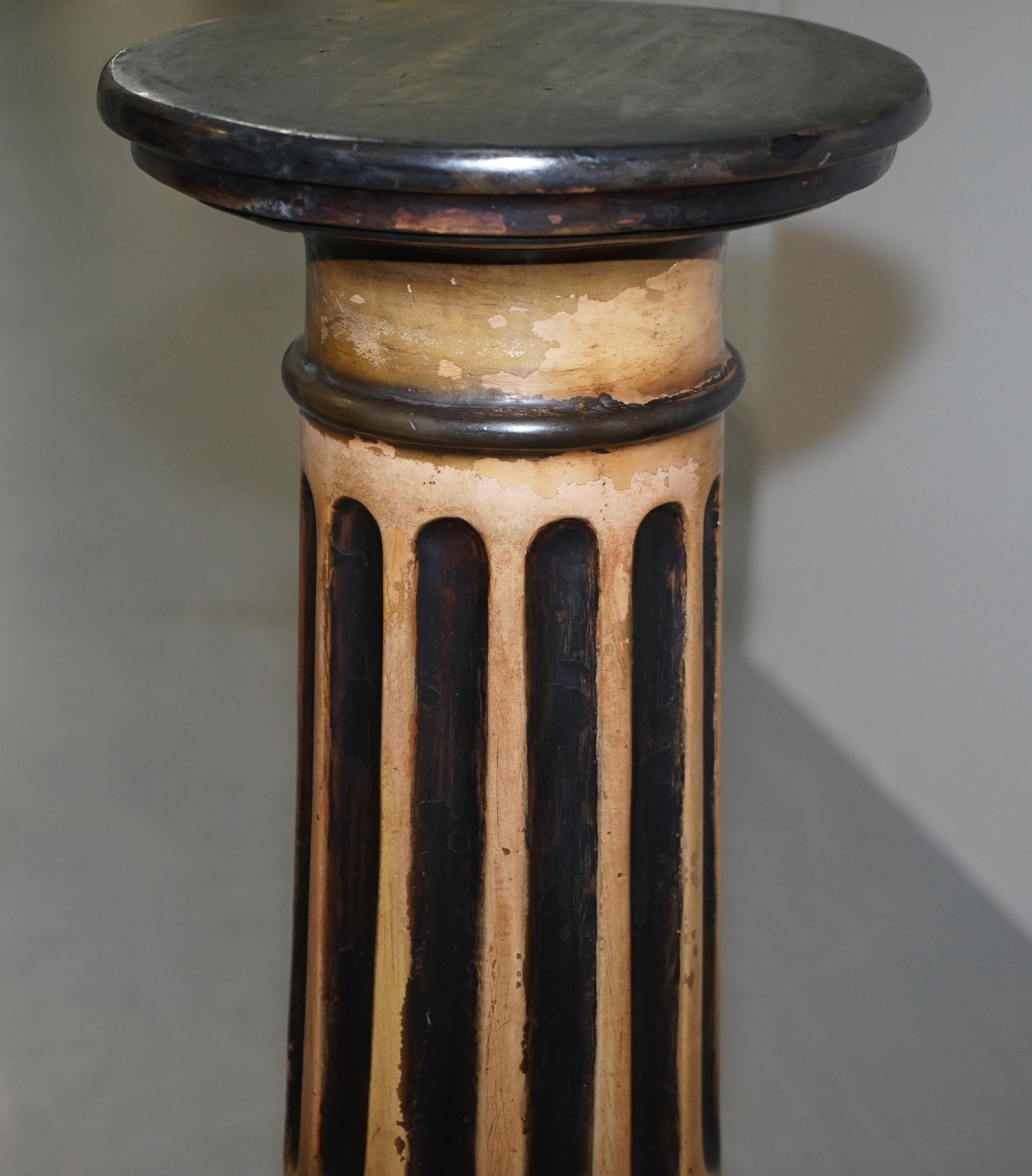 Stone Sublime Victorian Corinthian Pillar Pedestal Stand Displaying Busts and Antiques