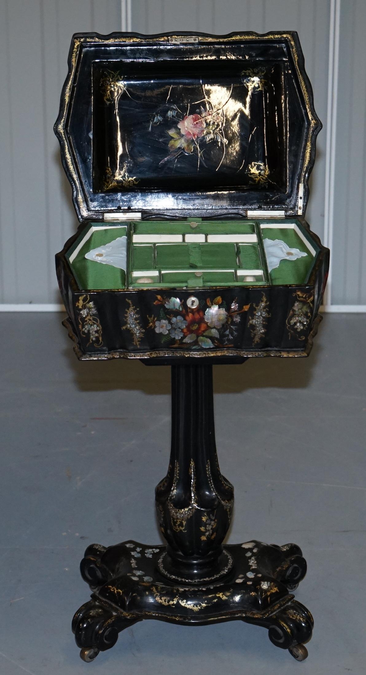Sublime Victorian Mother of Papier Mâché Hand Painted Sewing Work Box 10
