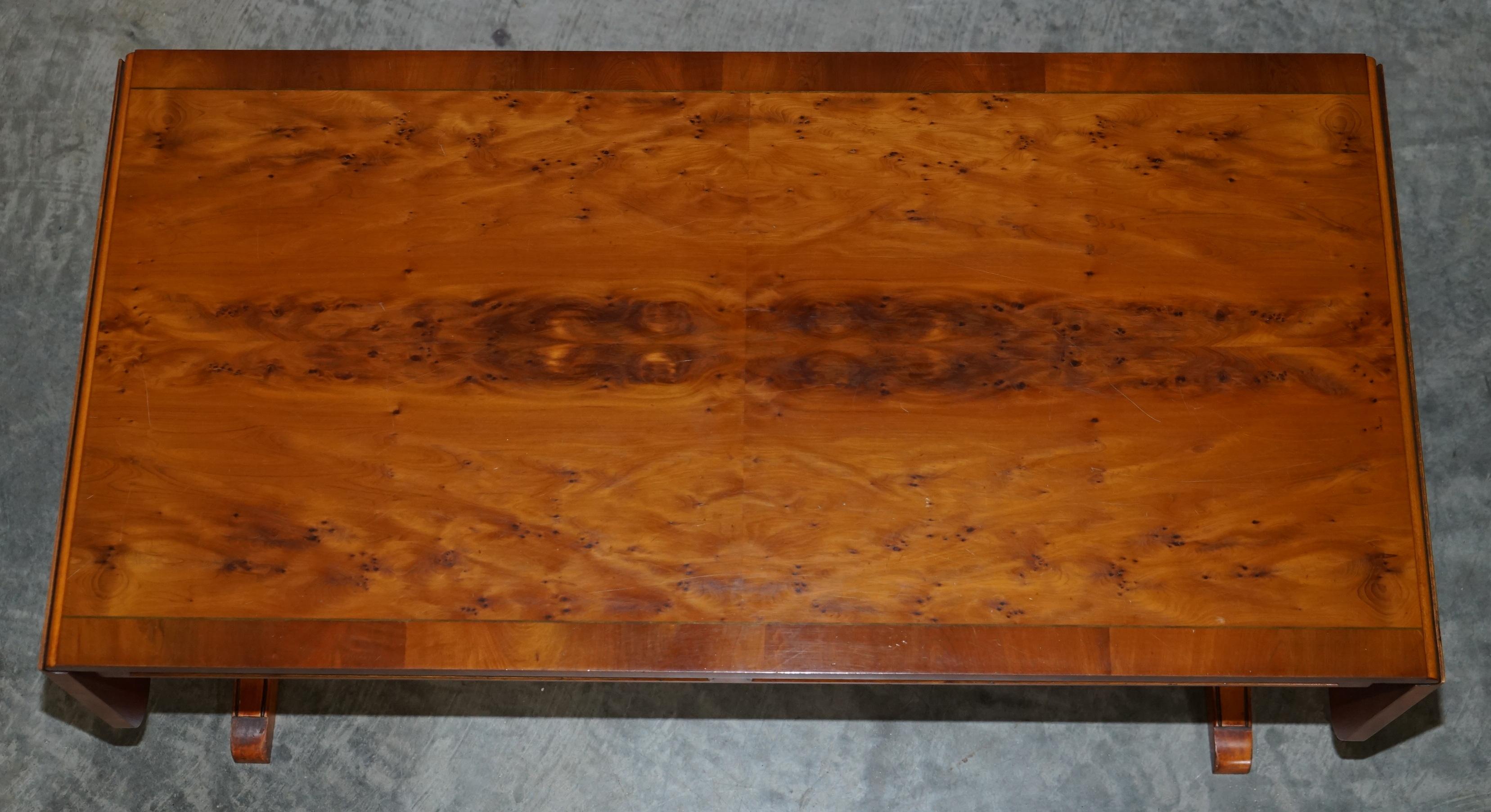 Hand-Crafted Sublime Vintage Bevan Funnell Extending Burr Yew Wood Coffee Table Part of Suite For Sale