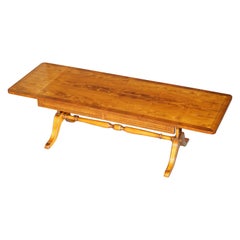 Sublime table basse vintage Bevan Funnell extensible en bois d'if