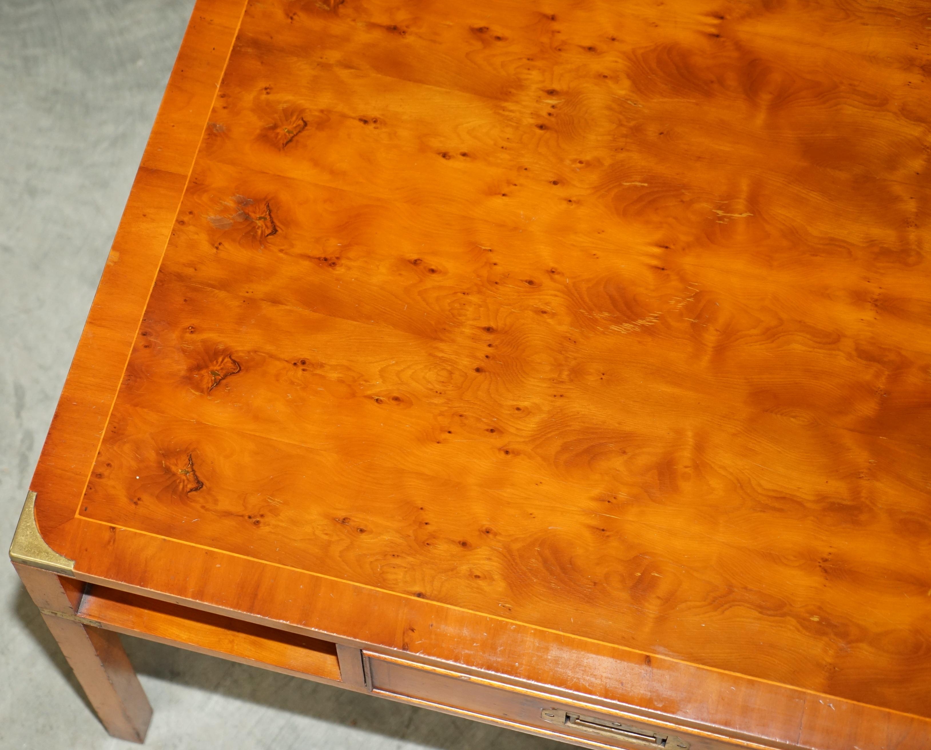 Sublime Vintage Military Campaign Burr Yew Wood Coffee Table with Book Shelf For Sale 8