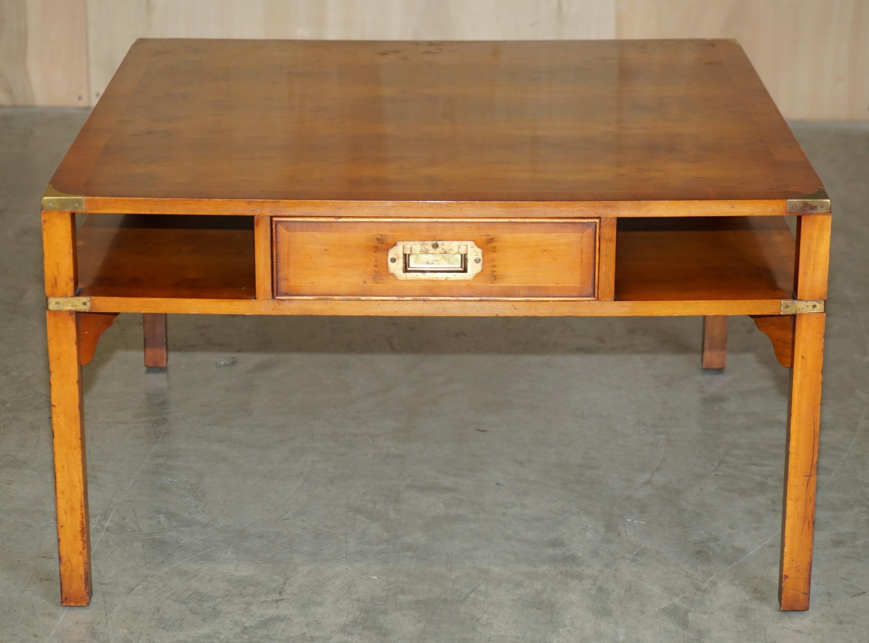 Sublime Vintage Military Campaign Burr Yew Wood Coffee Table with Book Shelf For Sale 1