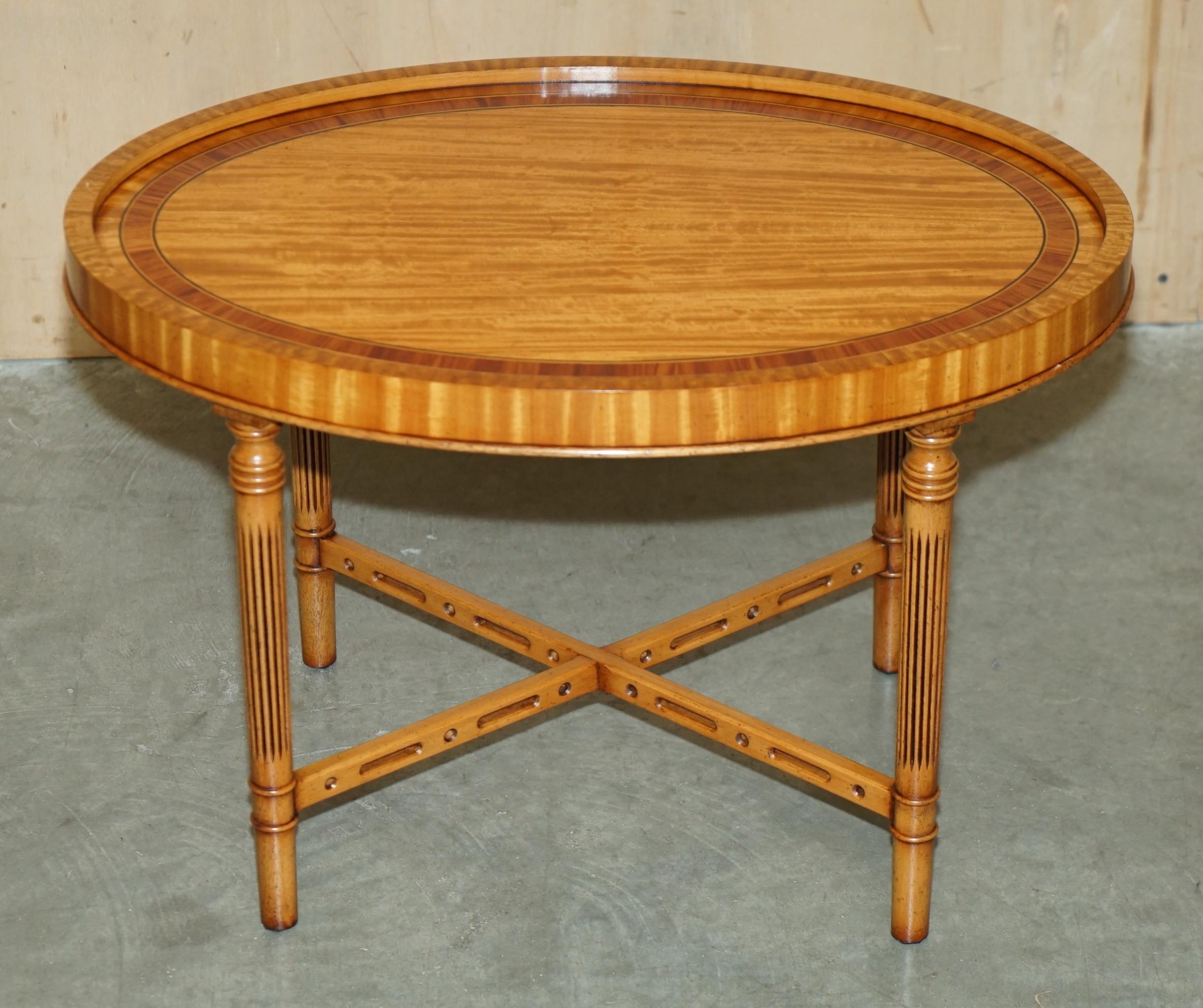 SUBLIME ViNTAGE SHERATON REVIVAL SATINWOOD REMOVABLE TRAY TABLE TOP COFFEE TABLE For Sale 5
