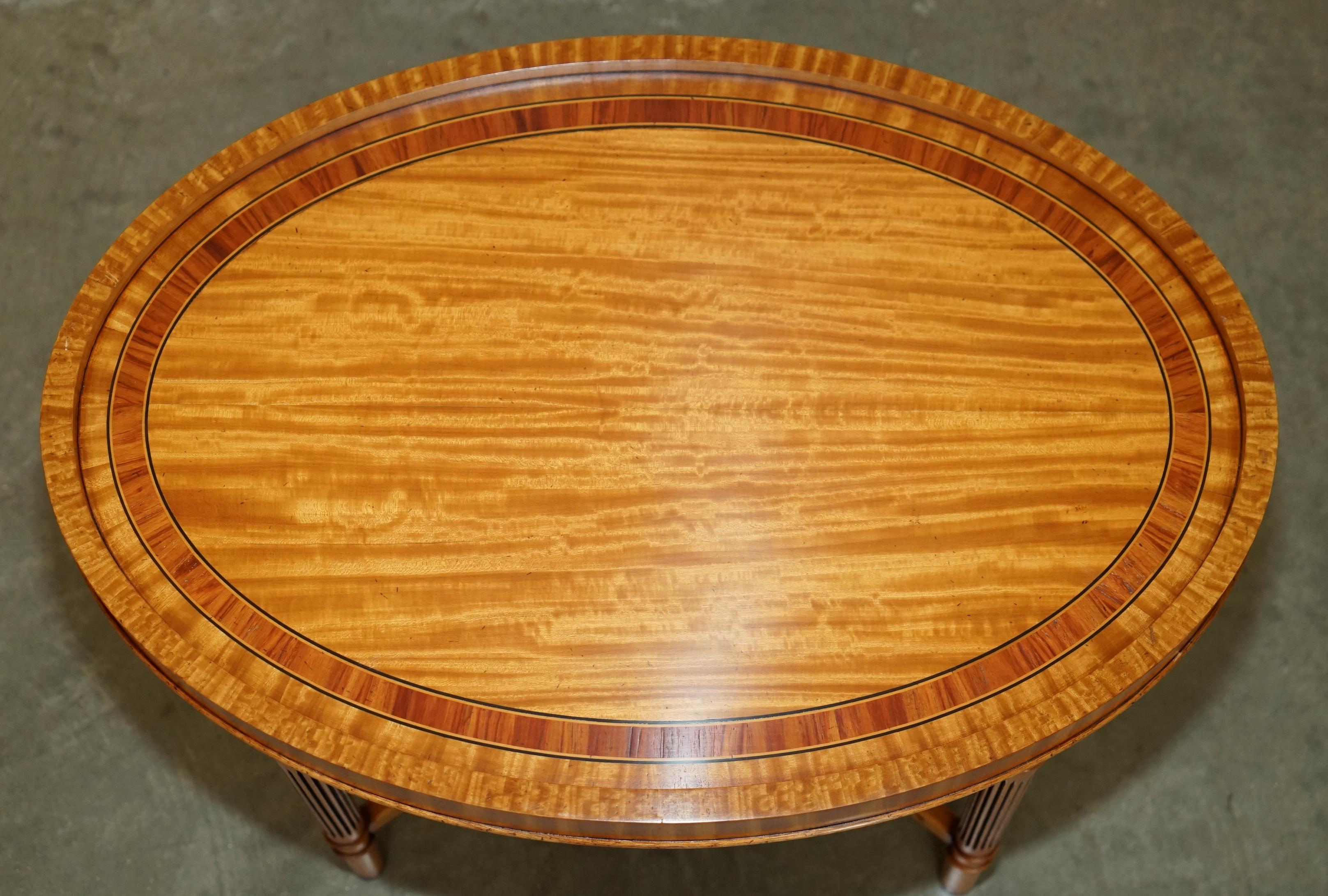 SUBLIME ViNTAGE SHERATON REVIVAL SATINWOOD REMOVABLE TRAY TABLE TOP COFFEE TABLE For Sale 6