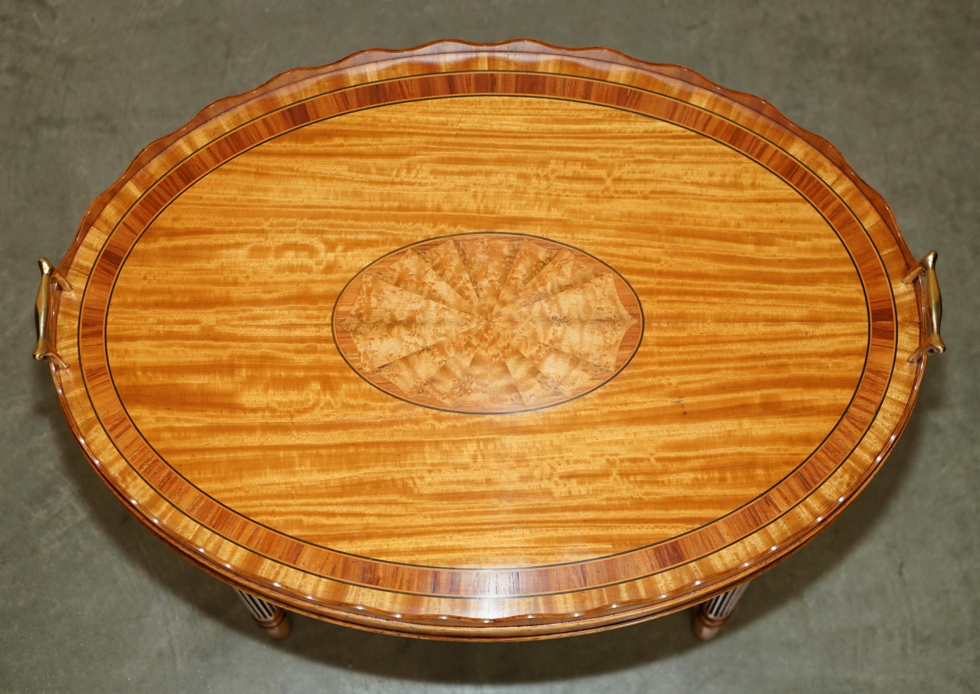 English SUBLIME ViNTAGE SHERATON REVIVAL SATINWOOD REMOVABLE TRAY TABLE TOP COFFEE TABLE For Sale