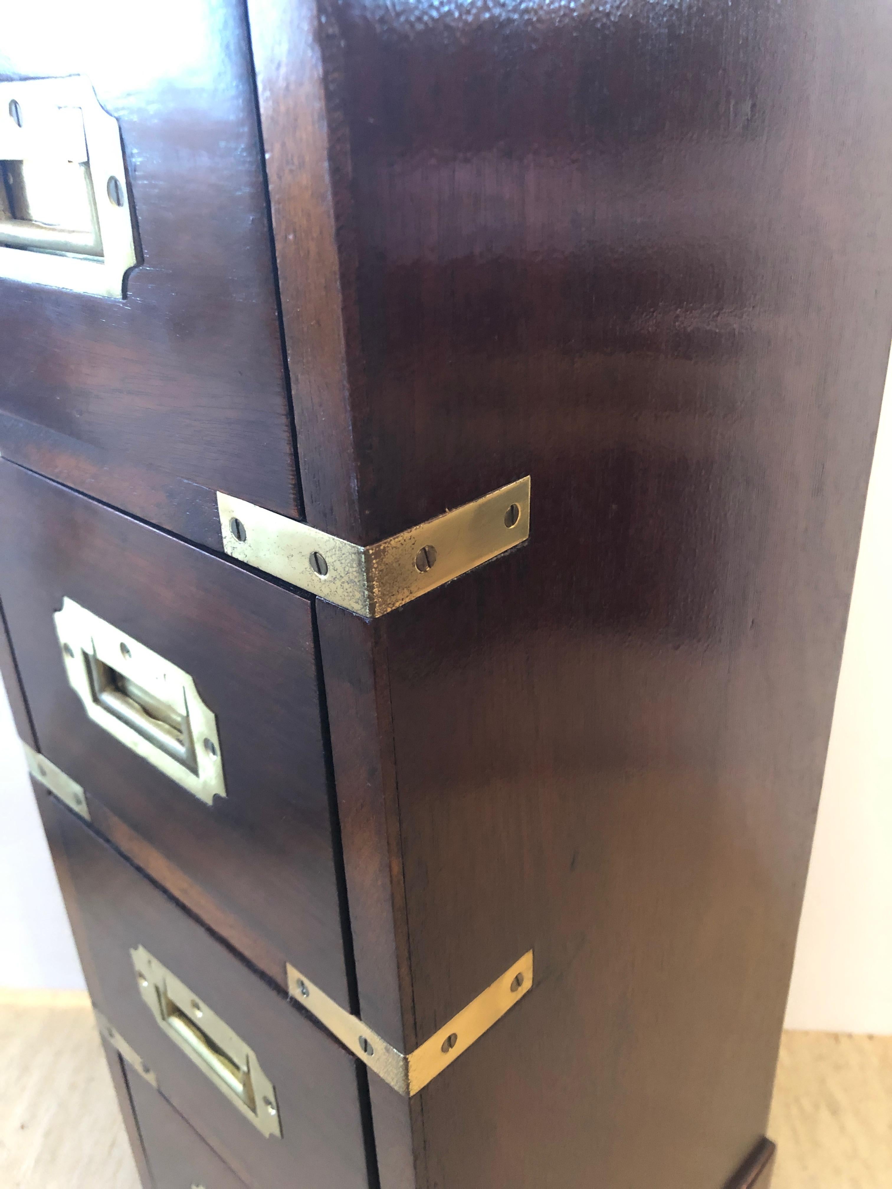 Sublimely Elegant Tall Narrow English Campaign Chest or Side End Table In Excellent Condition In Hopewell, NJ