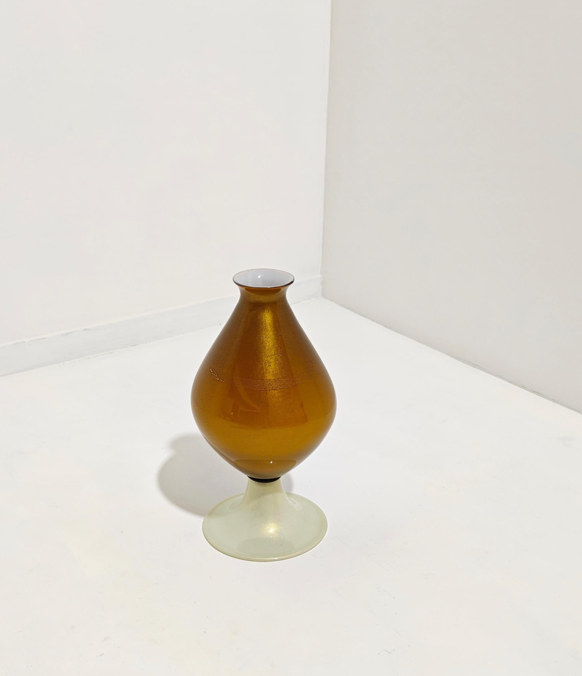 Vase en verre Murano Glass submergé et gainé Made in Italy 60/70s Mid-Century Modern en vente 1