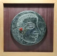 Relief, visage, sculpture en bronze, vert par Contemporary Indian Artist "En stock"