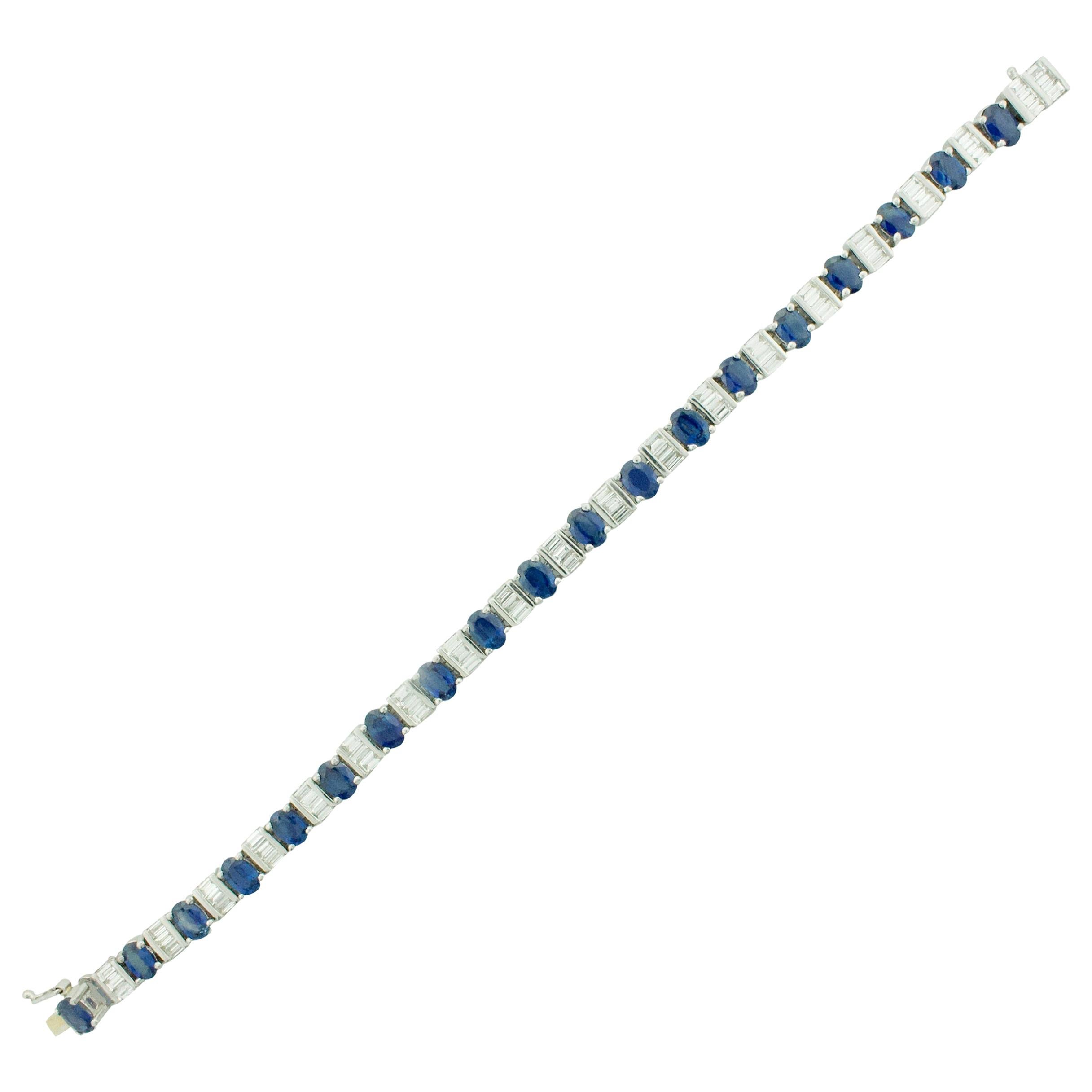 Substancial Sapphire and Diamond Tennis Bracelet 11.00 Carat in Platinum