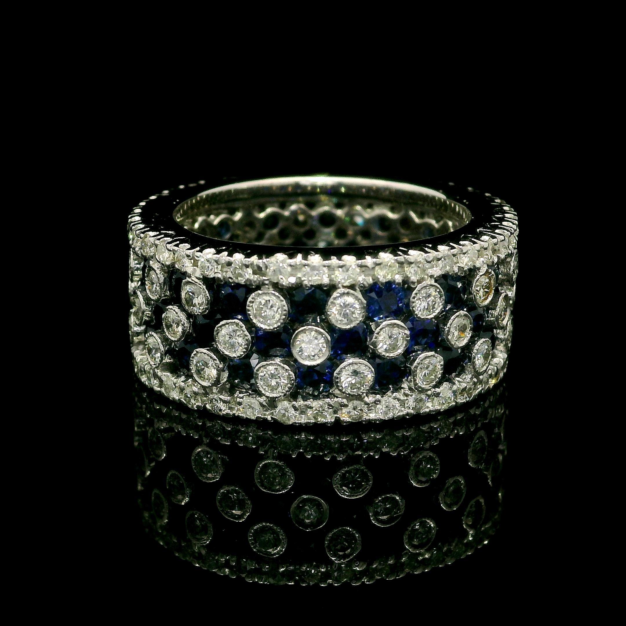 Taglio brillante Anello a fascia larga con zaffiro e diamante in oro bianco 18 carati da 3,60 ct. in vendita